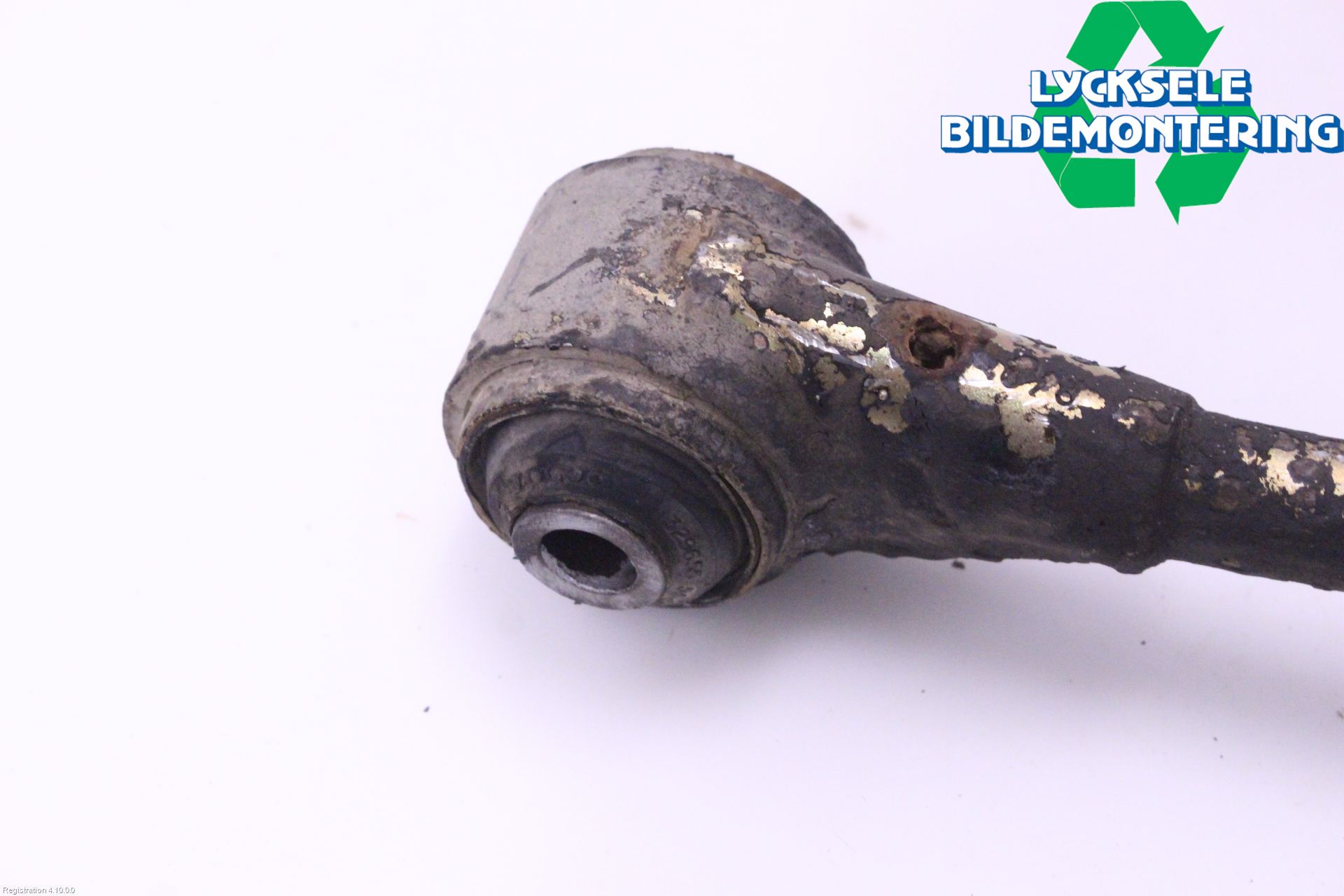 Volvo 740 88-92 Bärarm Fram Undre Vä