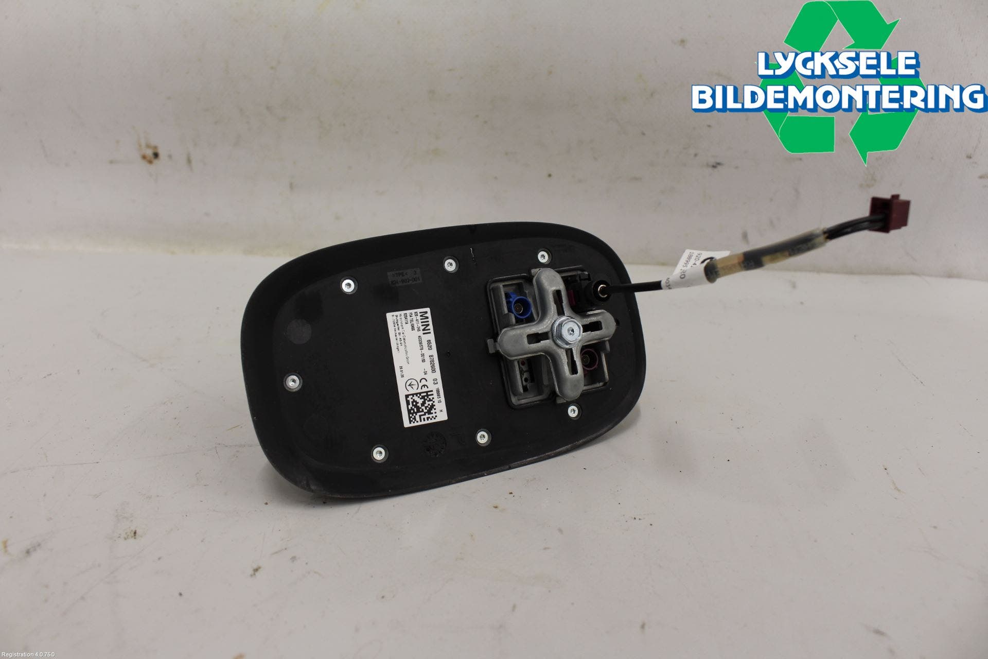 Mini COUNTRYMAN F60 17-23 Antenn El