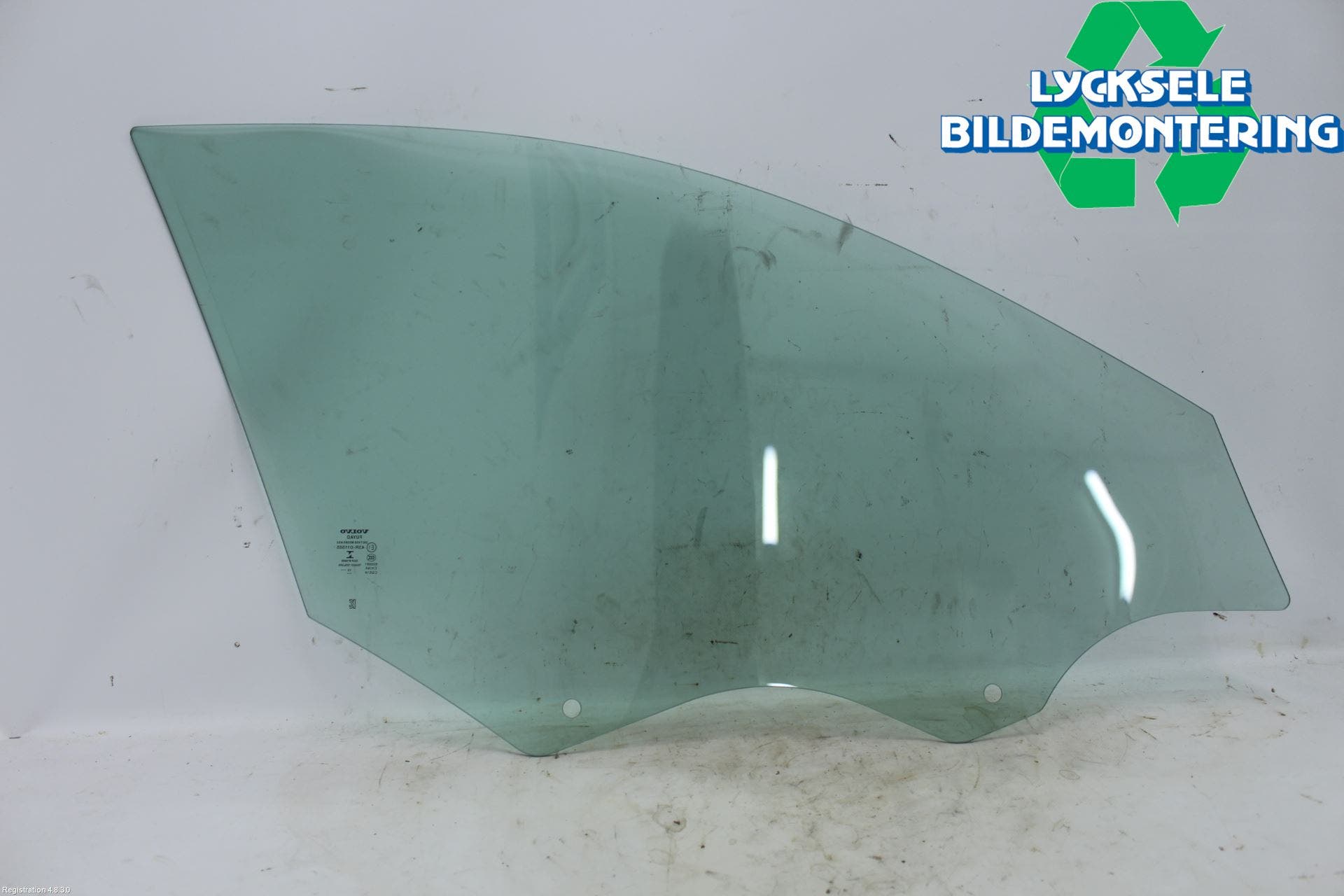 Volvo V60 19- Dörruta Fram Vänster