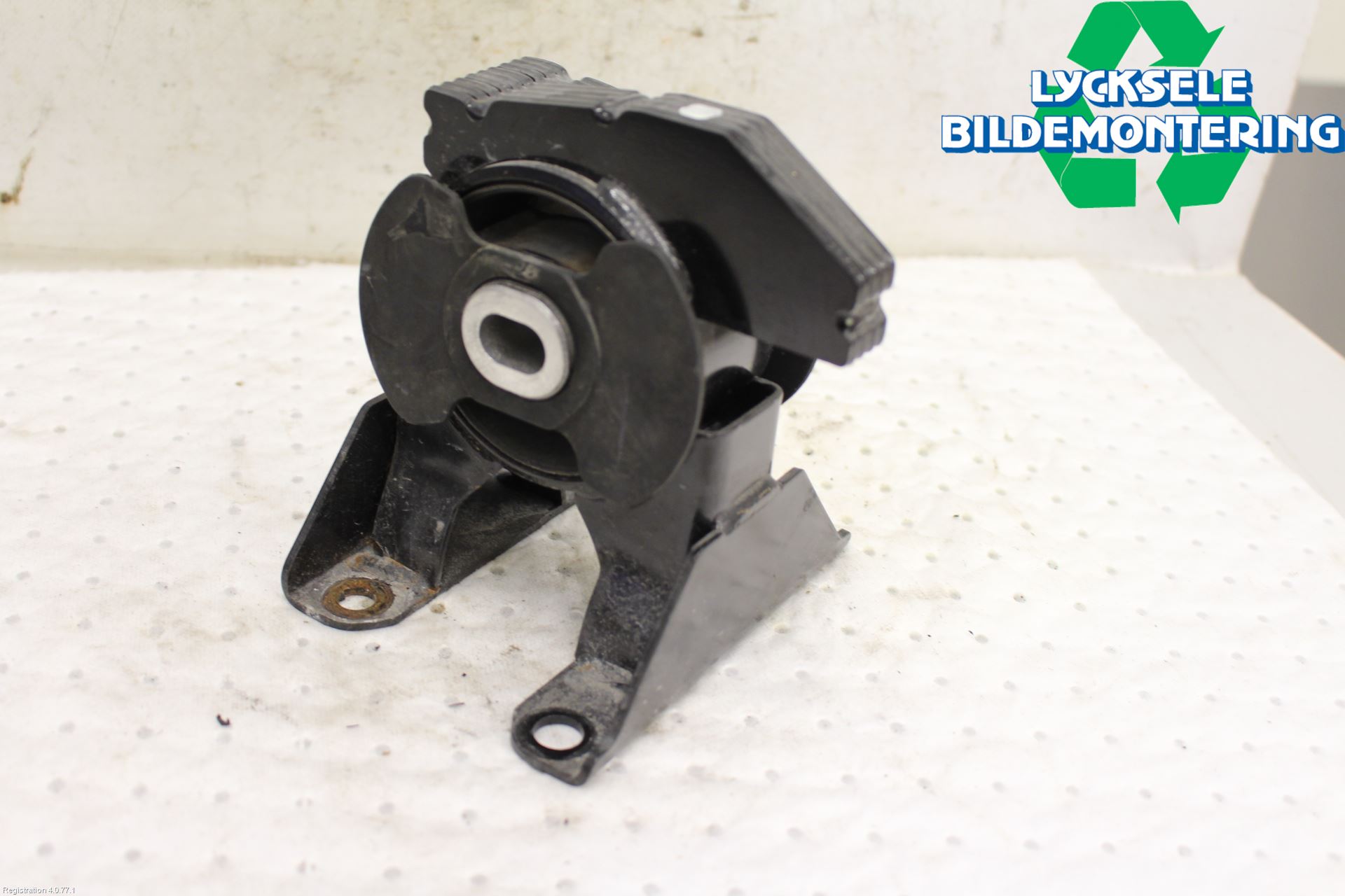 Nissan LEAF 18- Motorfäste