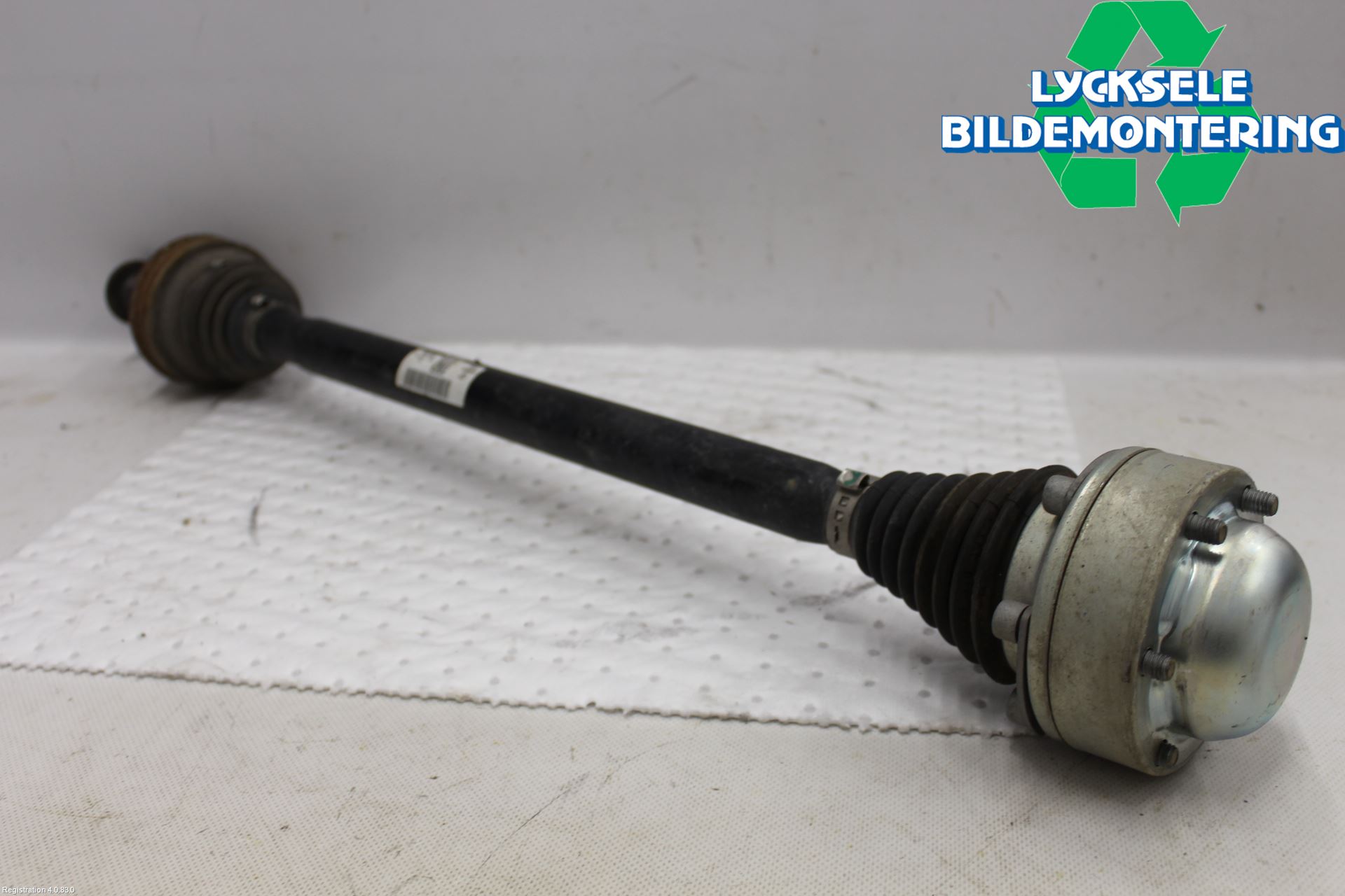 Audi A6 F2/C8 19- Drivaxel Bak Vänster