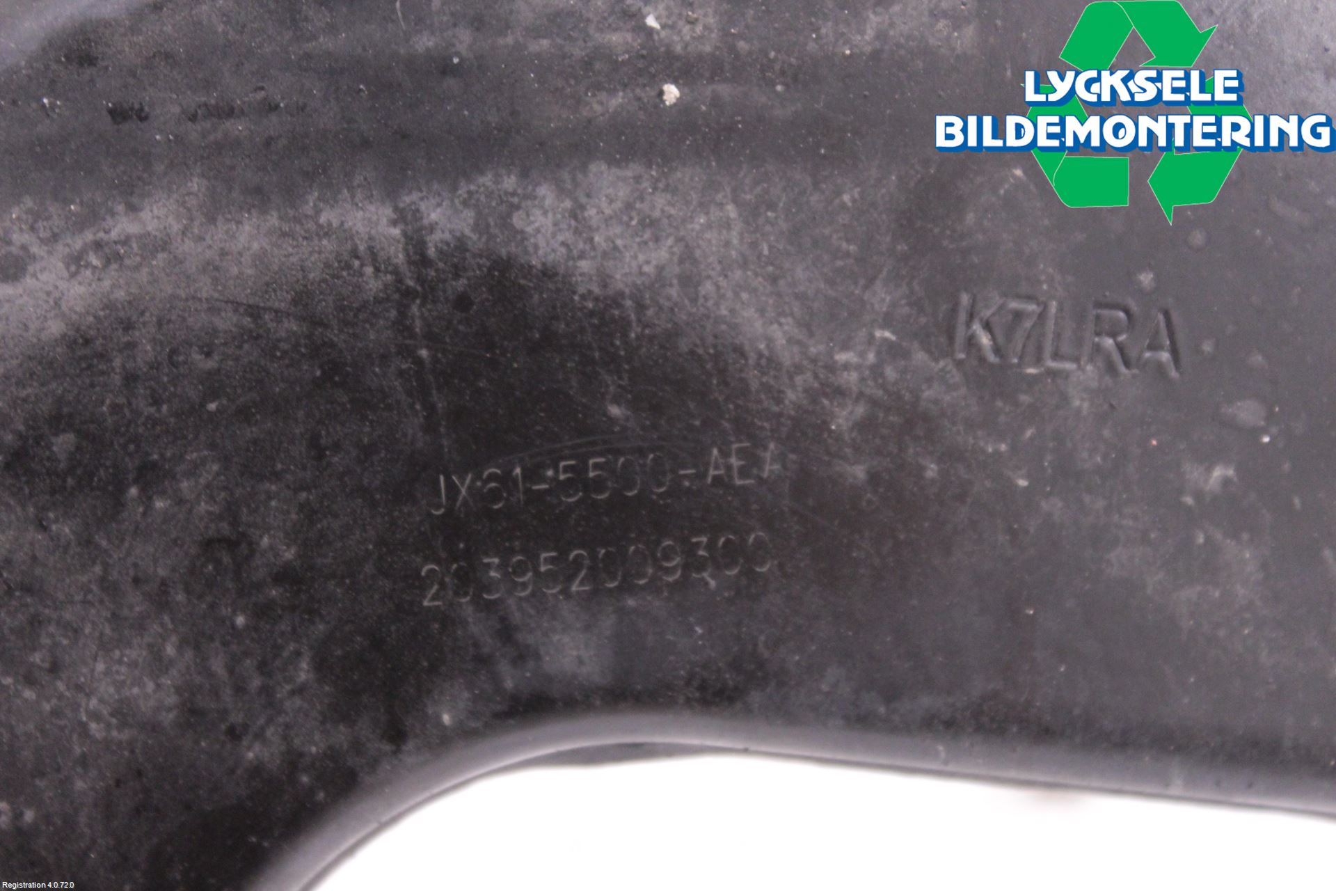 Ford FOCUS 19- Bärarm Bak Övre Höger