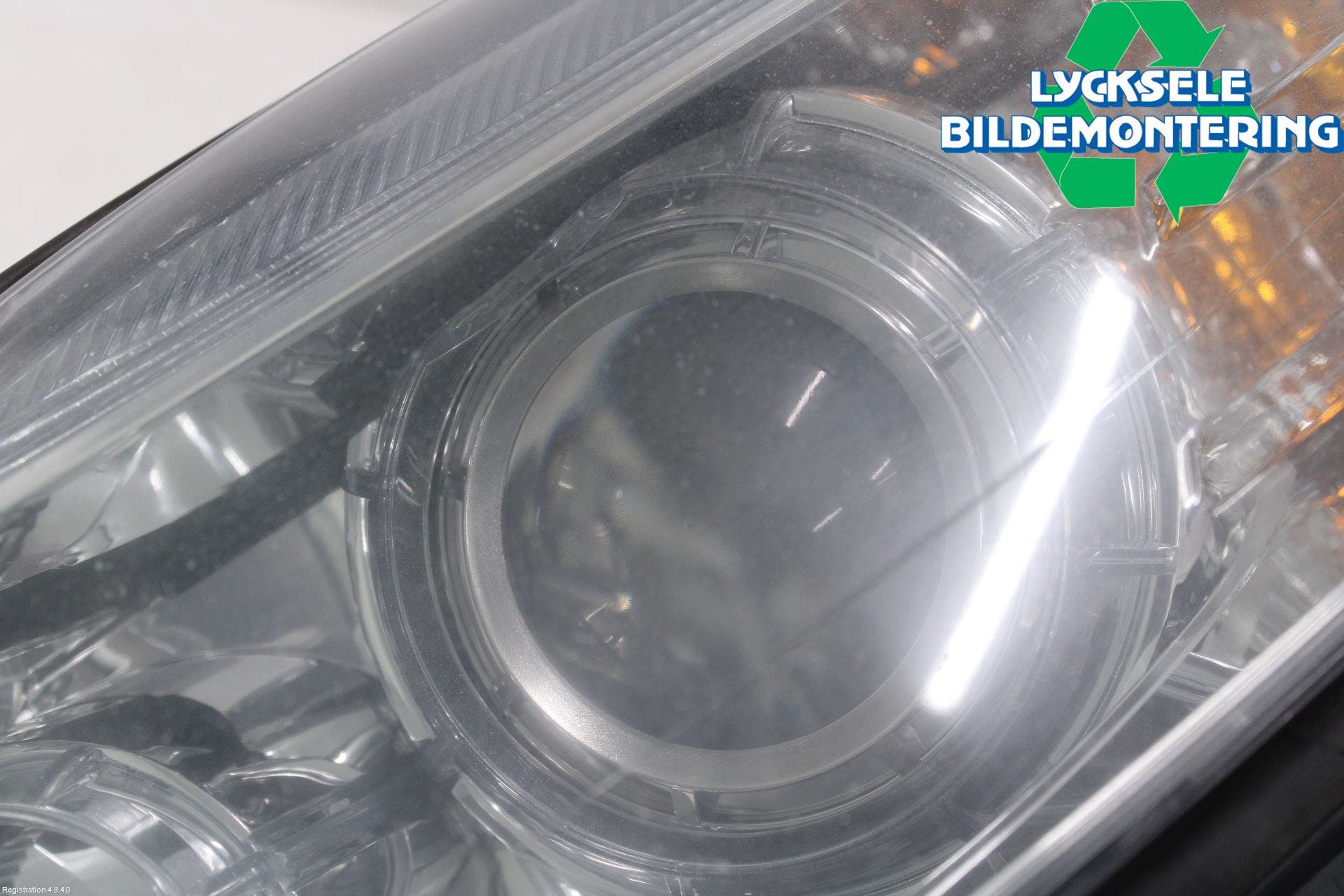 Mercedes-Benz MB C-KLASS (W204) 07-15 Strålkastare Vänster