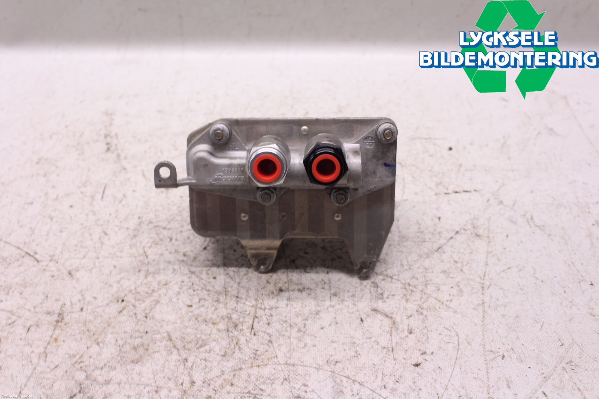 Mercedes-Benz MB C-KLASS (W205) 14-21 Oljekylare Automat