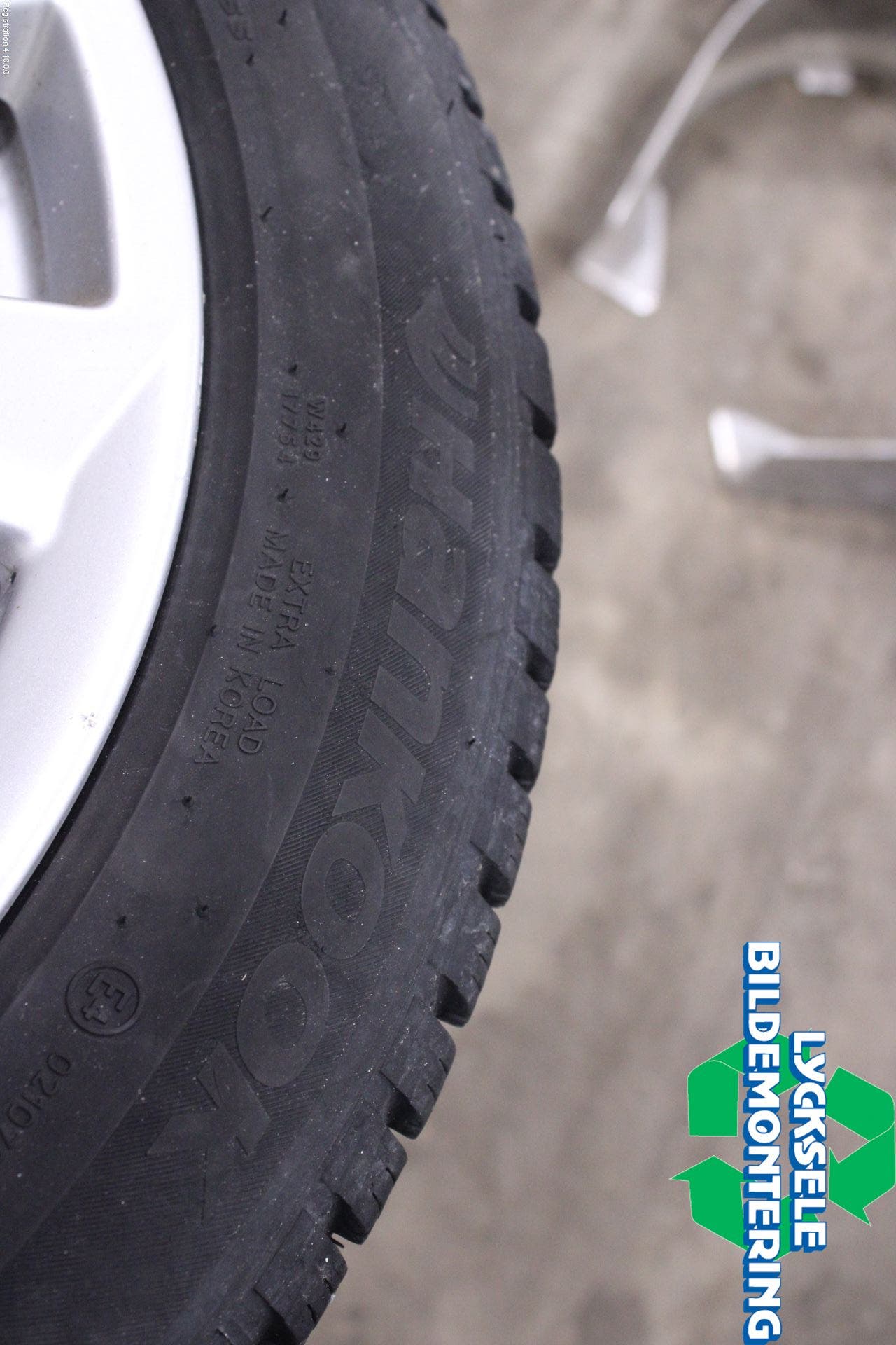 BMW 5 E60/61 Sed/Tou 02-10 Vinterdäck Alumfälg 4St