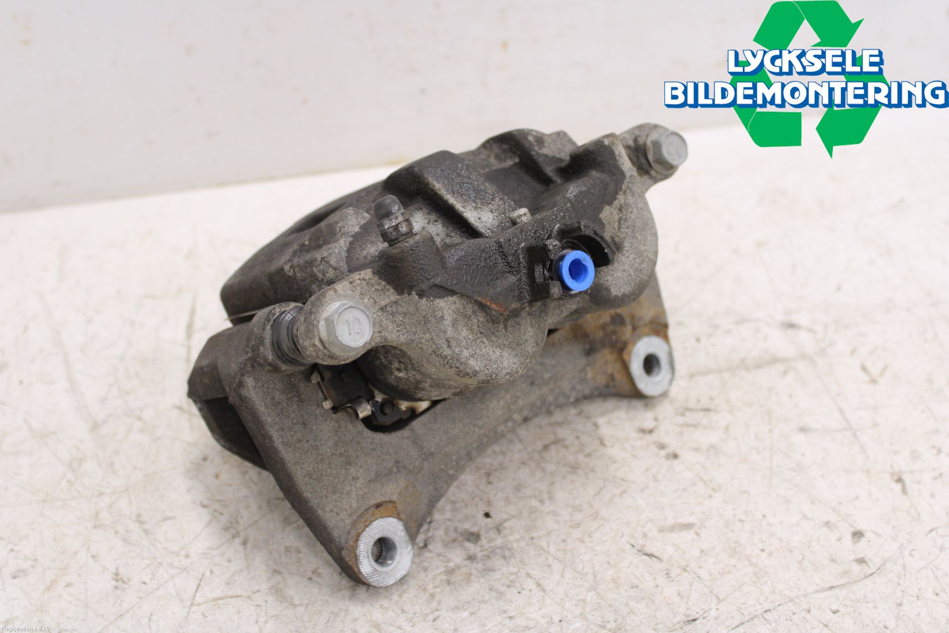 Subaru OUTBACK 21- Bromsok Fram Höger