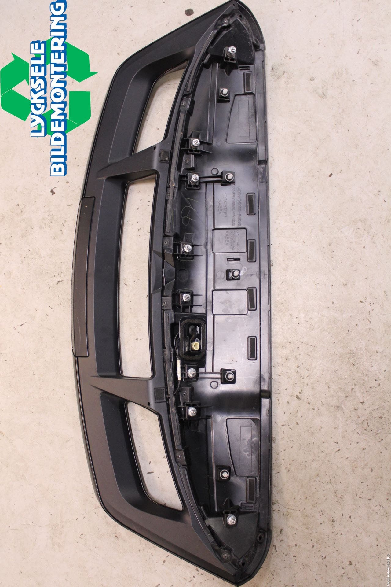 Toyota C-HR 16-23 Spoiler Bak