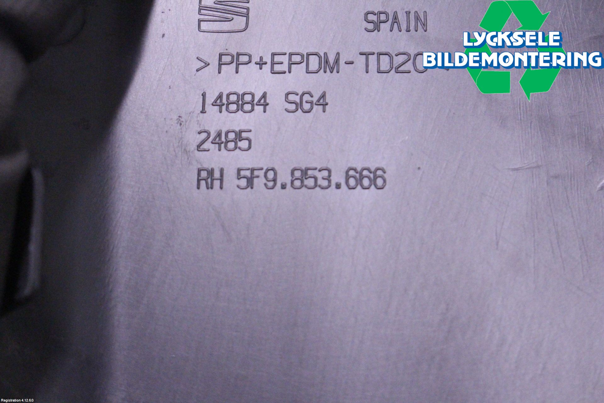 Seat LEON 13-20 Dimljussarg Fram