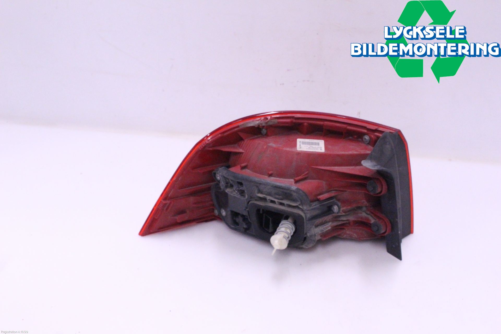 Volkswagen VW PASSAT 11-14 Bakljus Höger