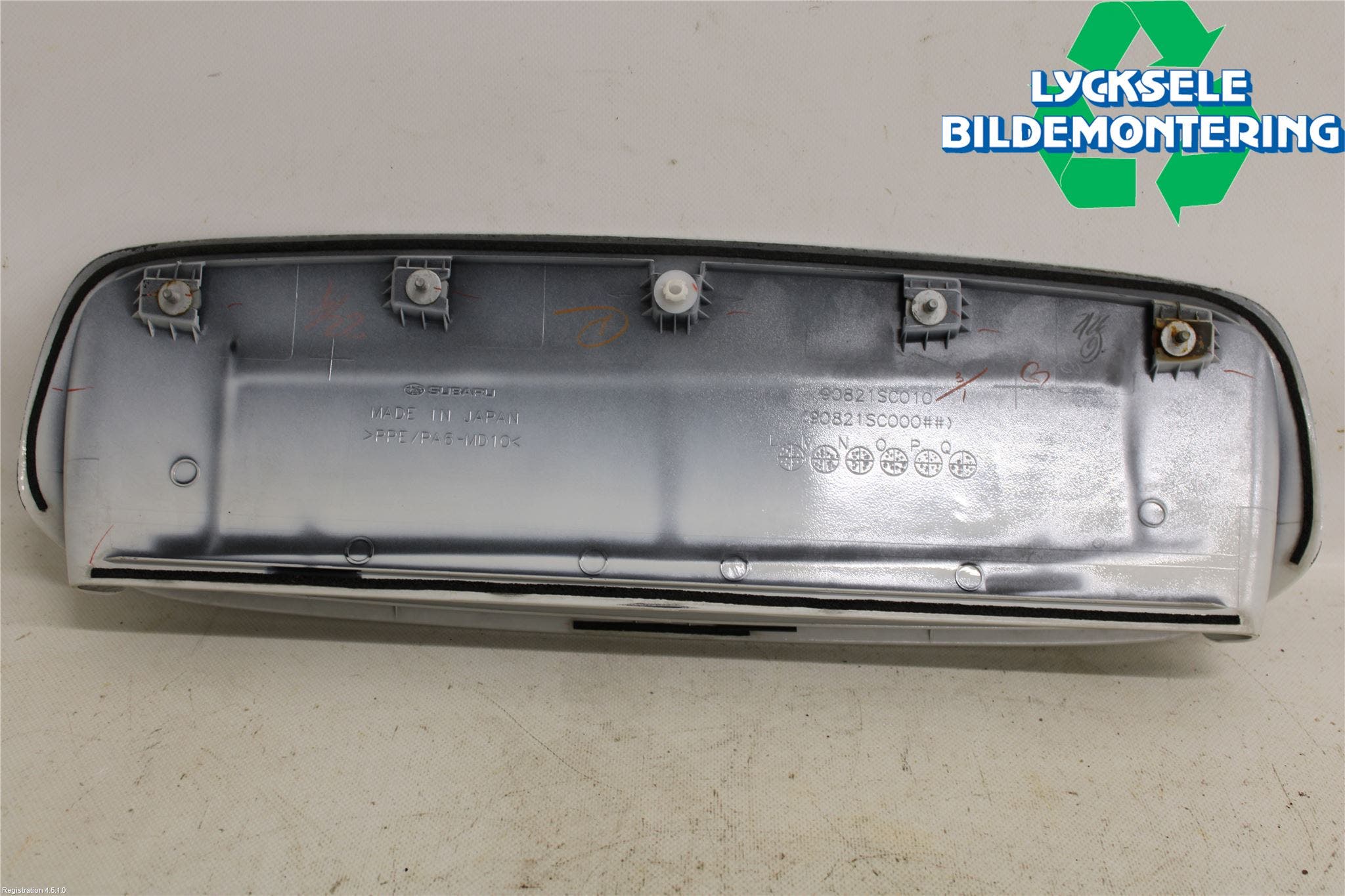 Subaru OUTBACK 10-15 Huv Luftintag