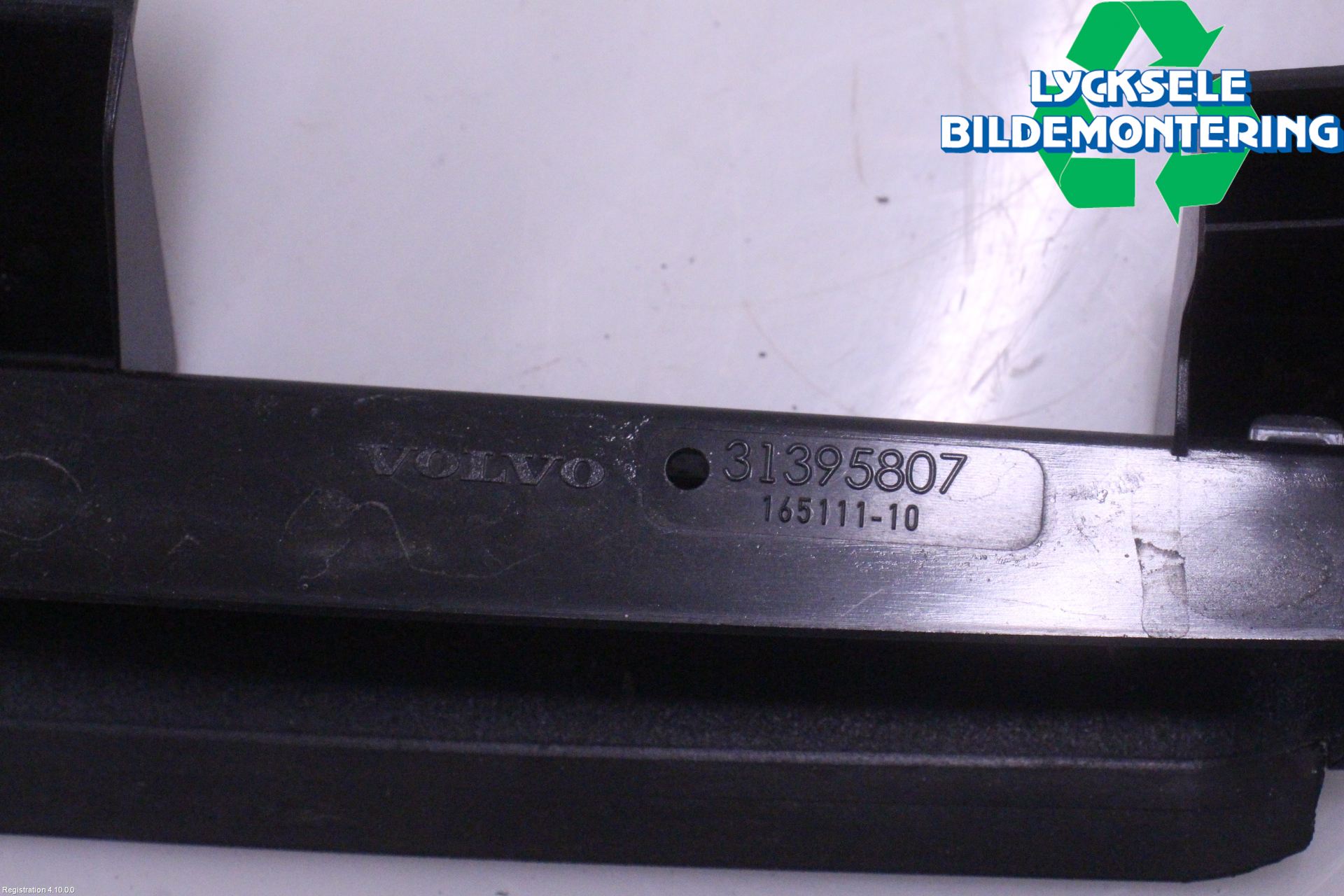 Volvo XC70 14-16 Bromsljus Bakruta