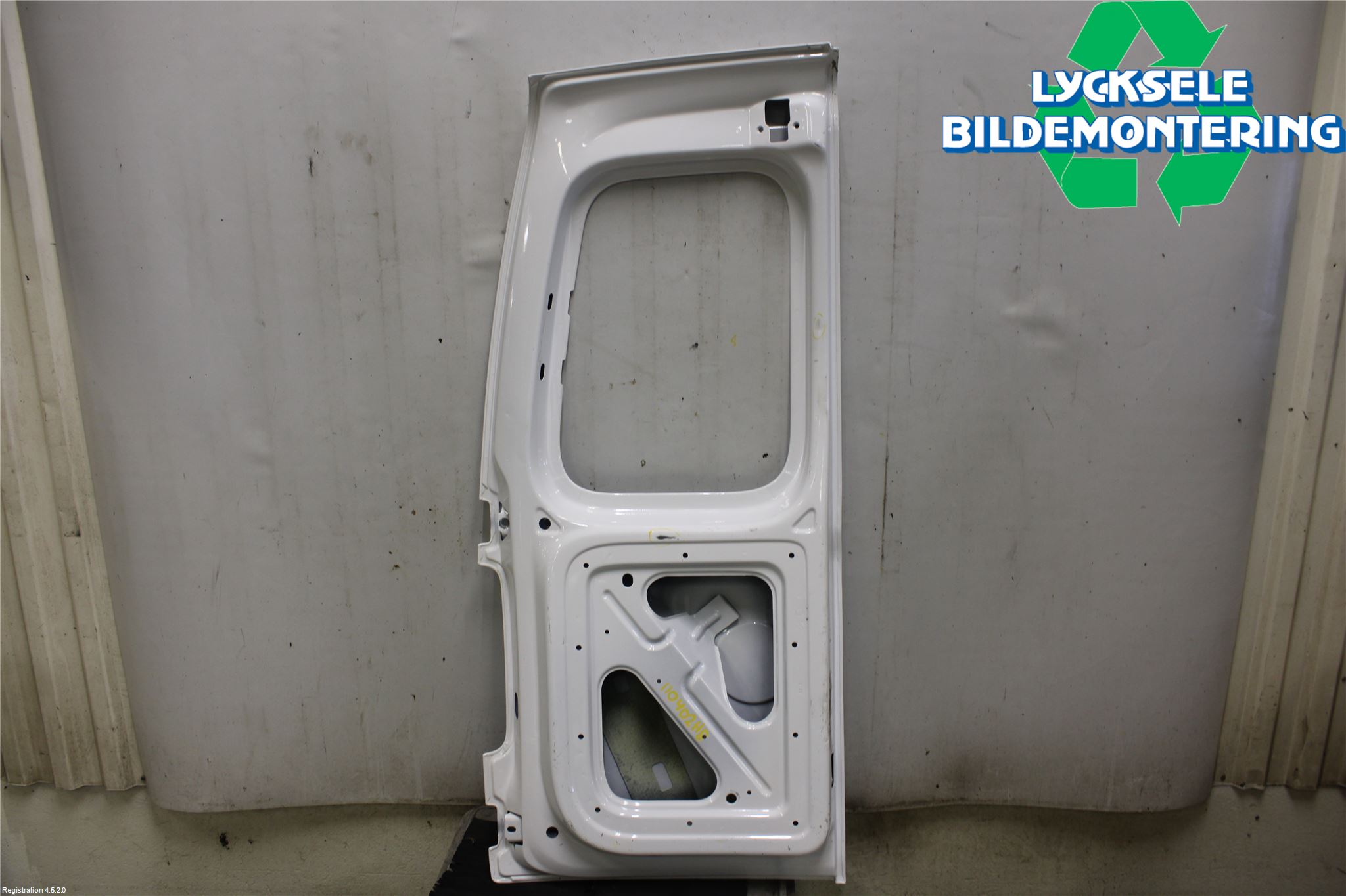 Volkswagen VW CADDY 11-15 Dörr Bak Van-Skåp Höger