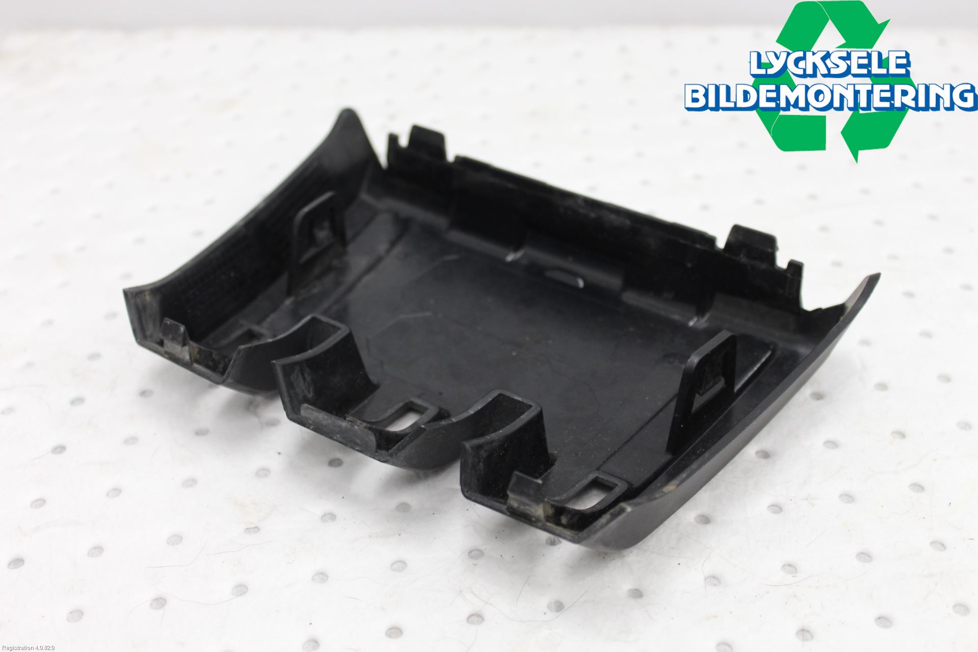 Skoda KAMIQ 20- Stötfångardel Fram Mitt