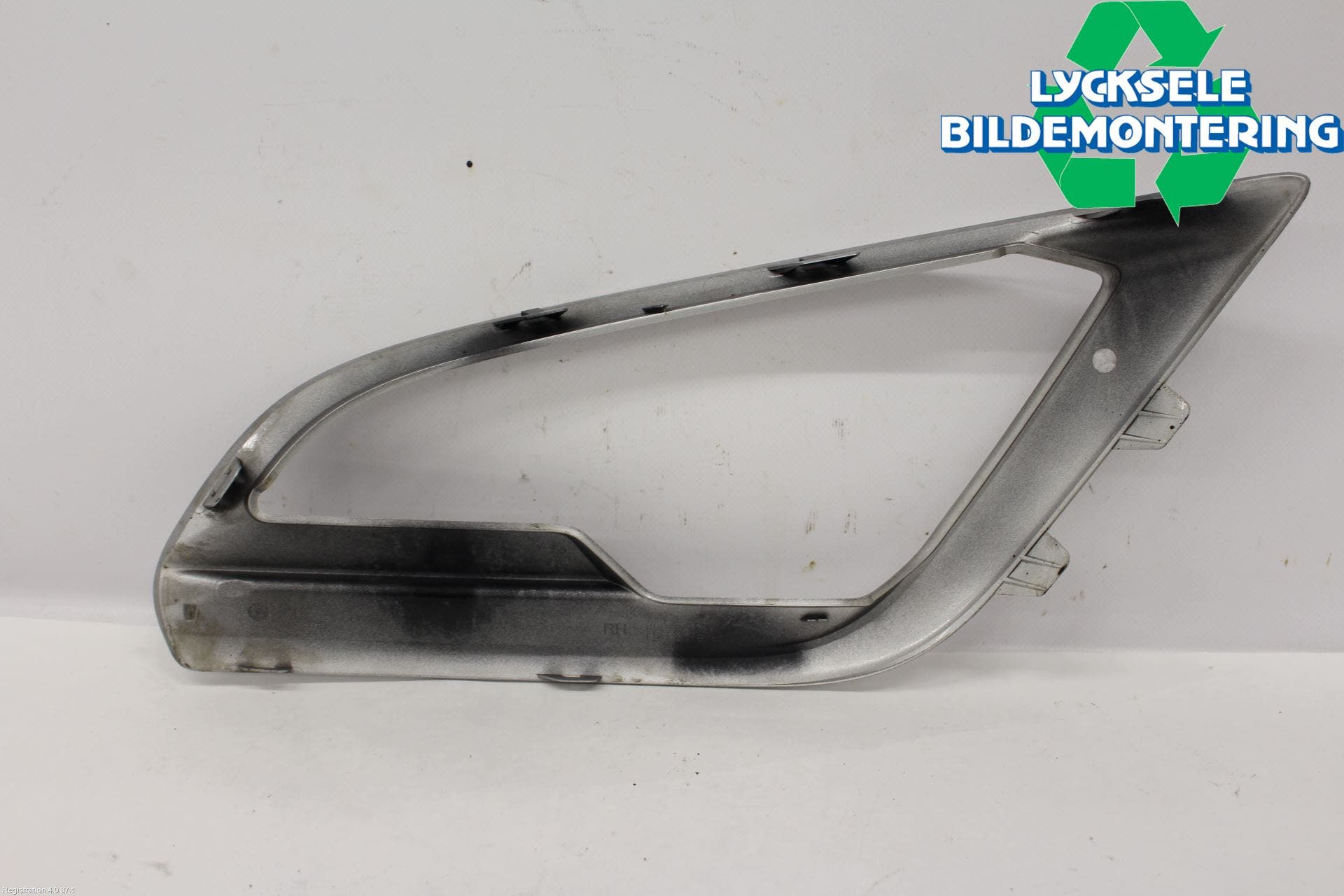 Ford ECOSPORT 17- Dimljussarg Fram