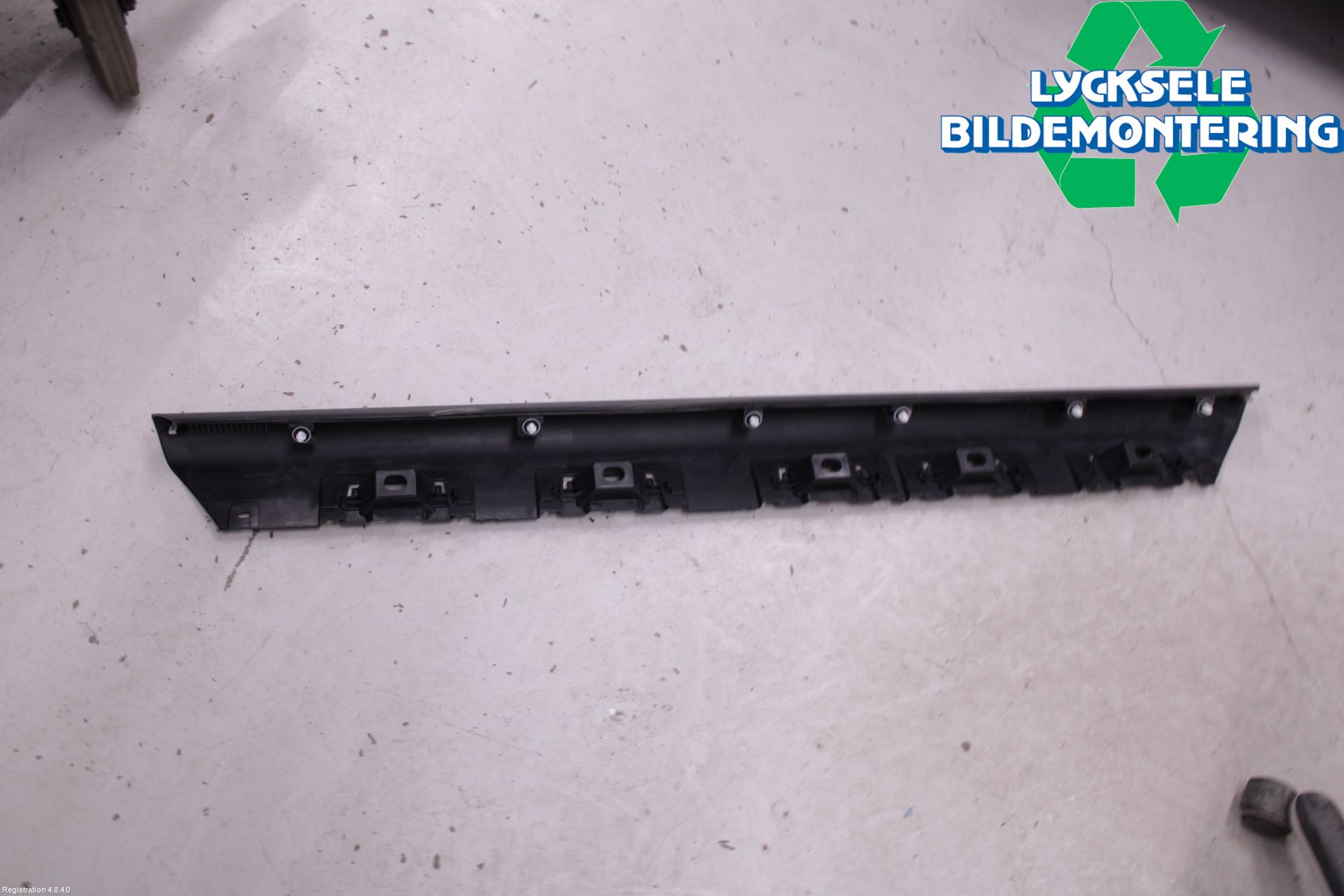 Suzuki JIMNY 81-21 Fotsteg