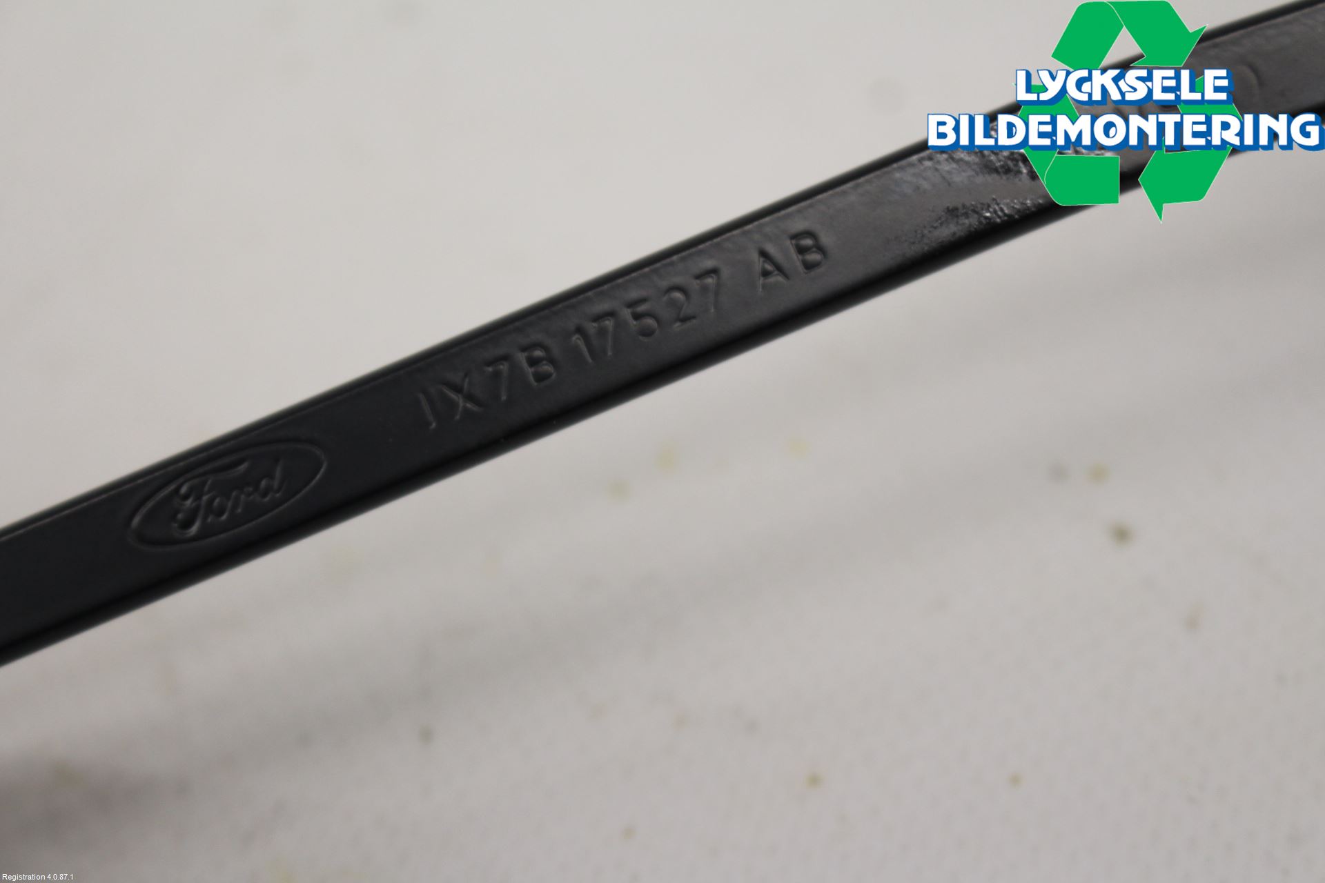 Ford FOCUS 19- Torkararm Armar Vindruta