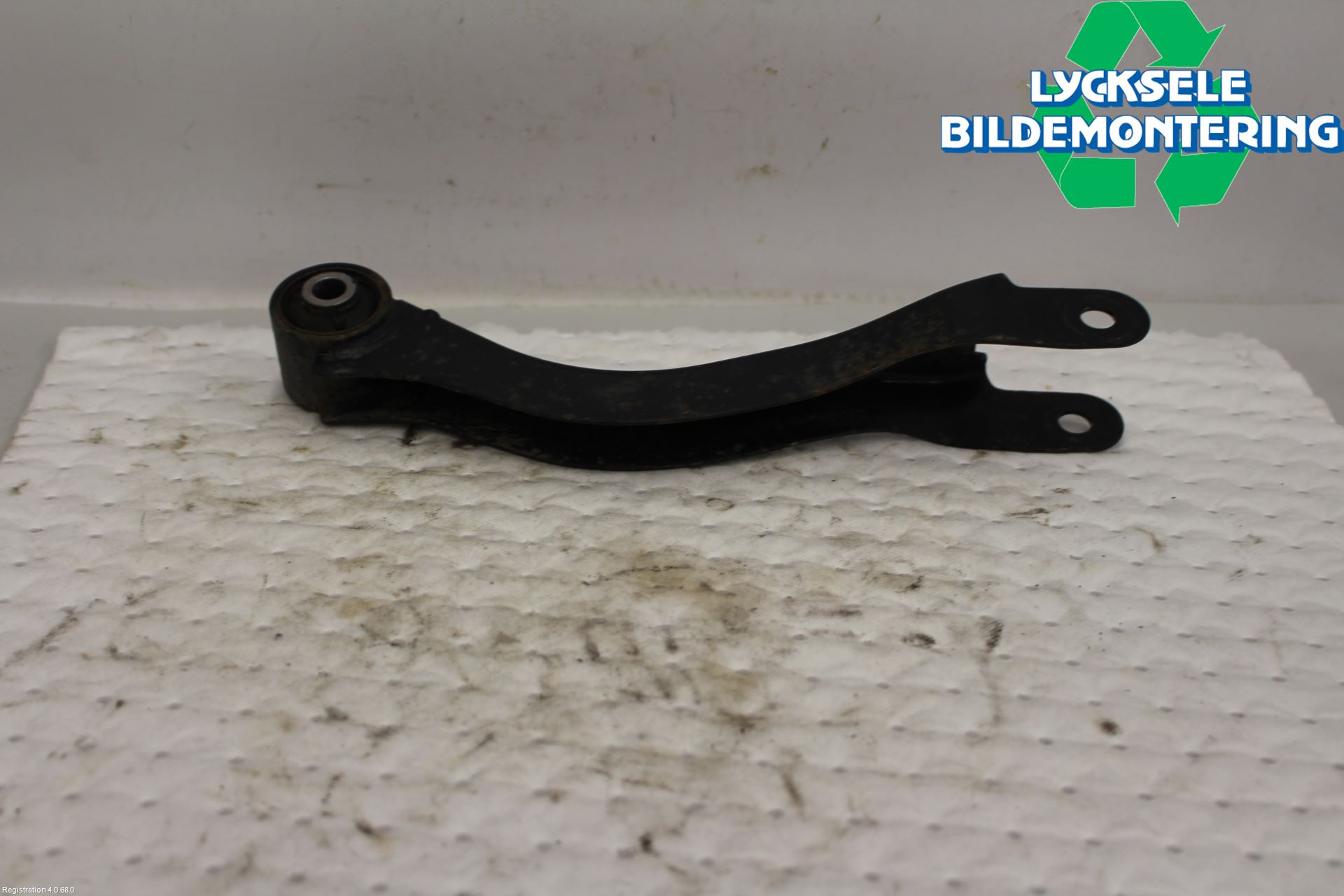 Subaru OUTBACK 15-20 Bärarm Bak Vänster