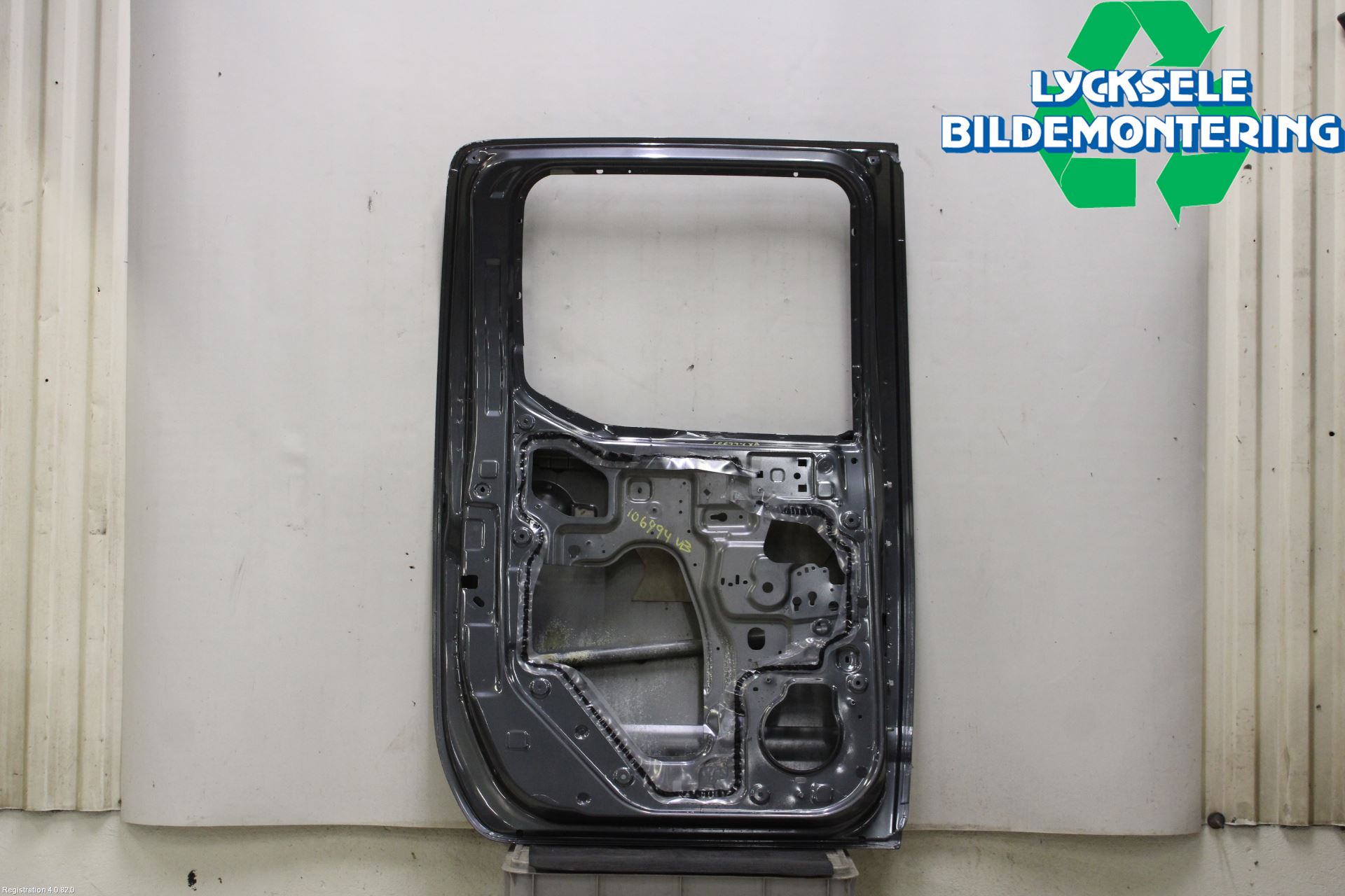 Nissan NAVARA 05-16 Dörr Bak Vänster