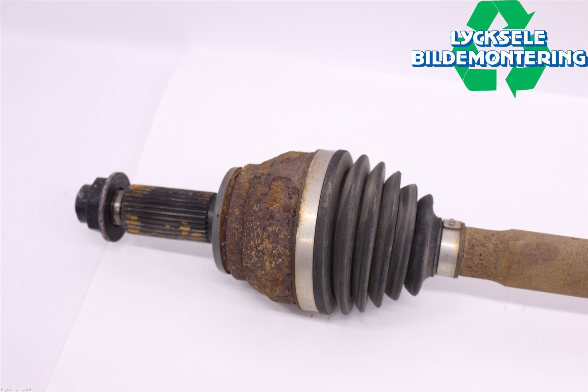 Kia NIRO (DE) 17-22 Drivaxel Fram Höger