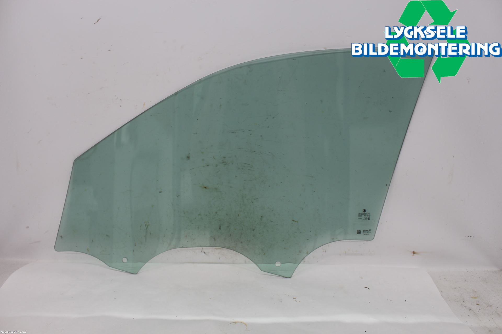 Skoda KAMIQ 20- Dörruta Fram Höger