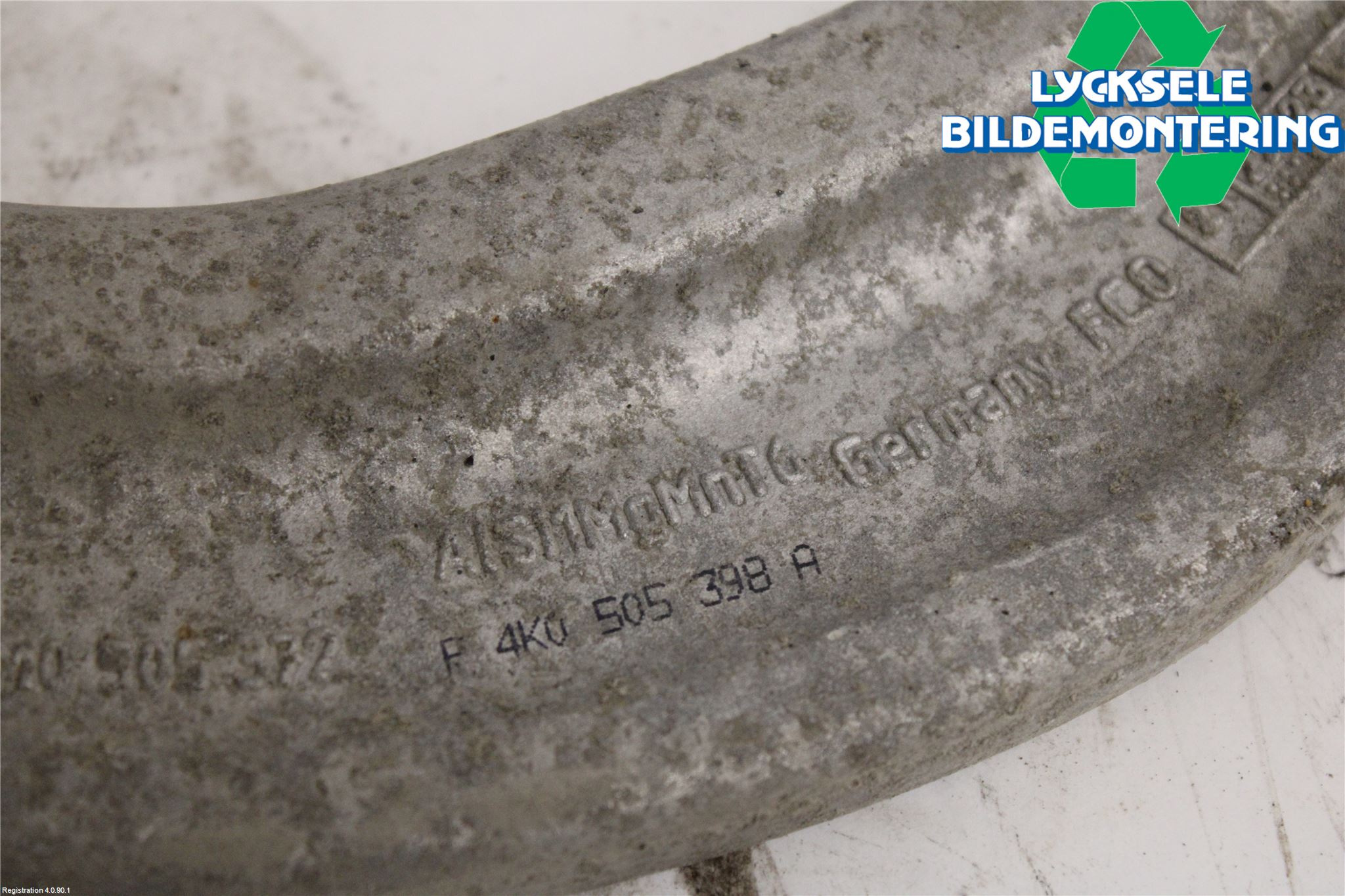 Audi A6 F2/C8 19- Bärarm Bak Övre Höger