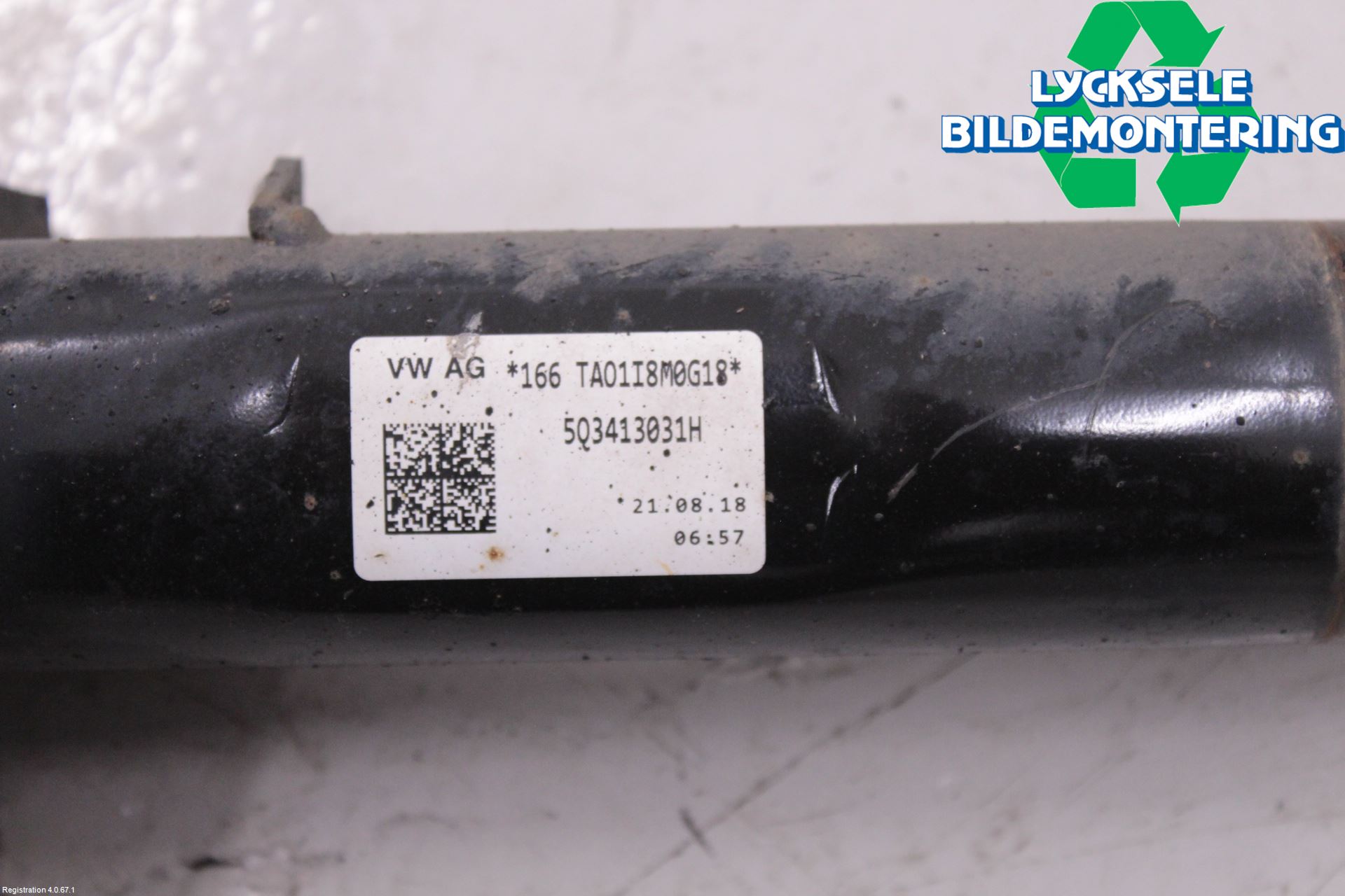 Seat ATECA 16->> Fjäderben Fram Höger