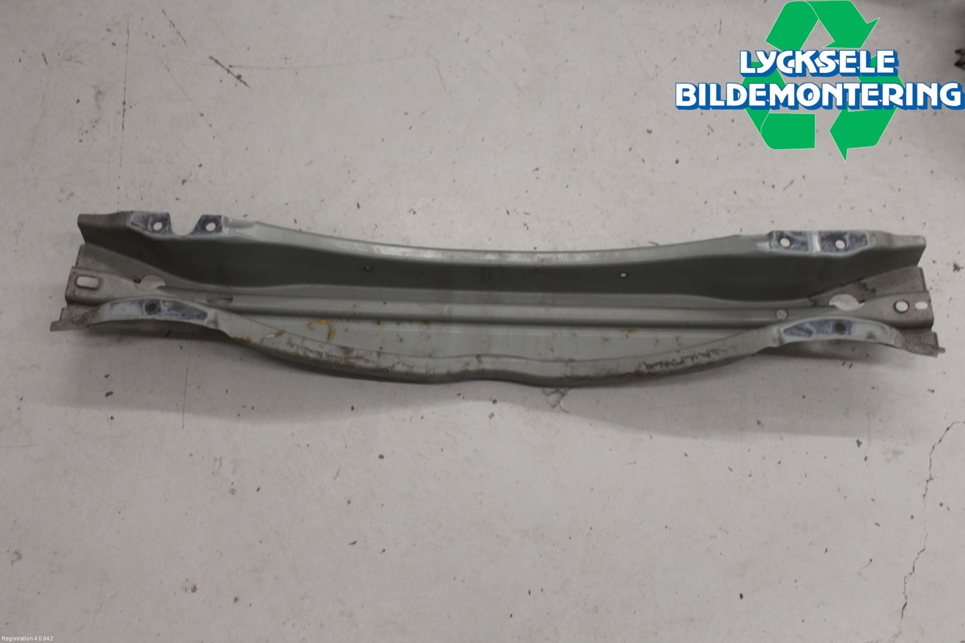 Volvo V70 08-13 Stötfångarbalk Bak