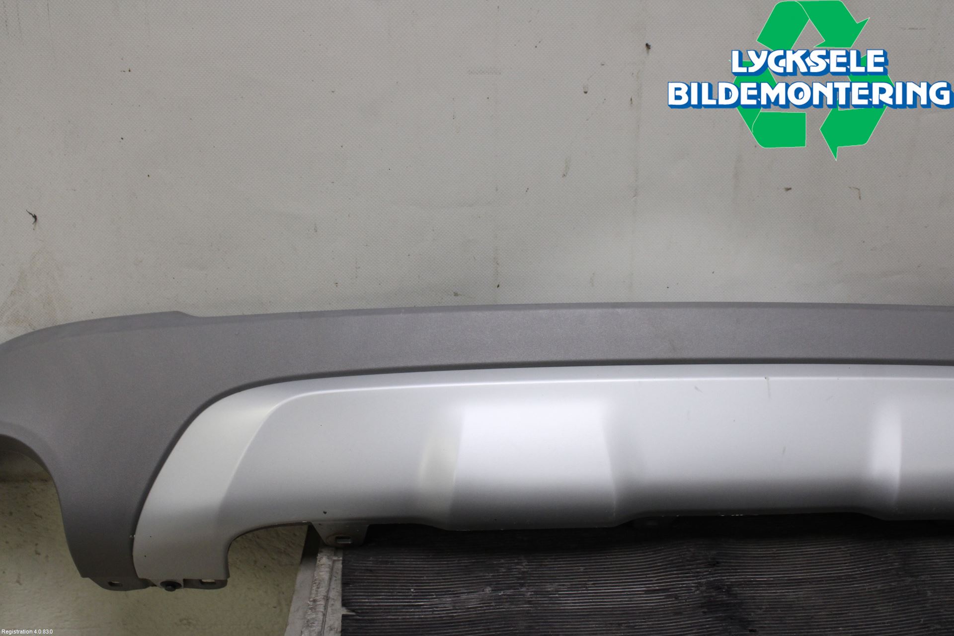 BMW X1 F48 15-22 Spoiler Bak