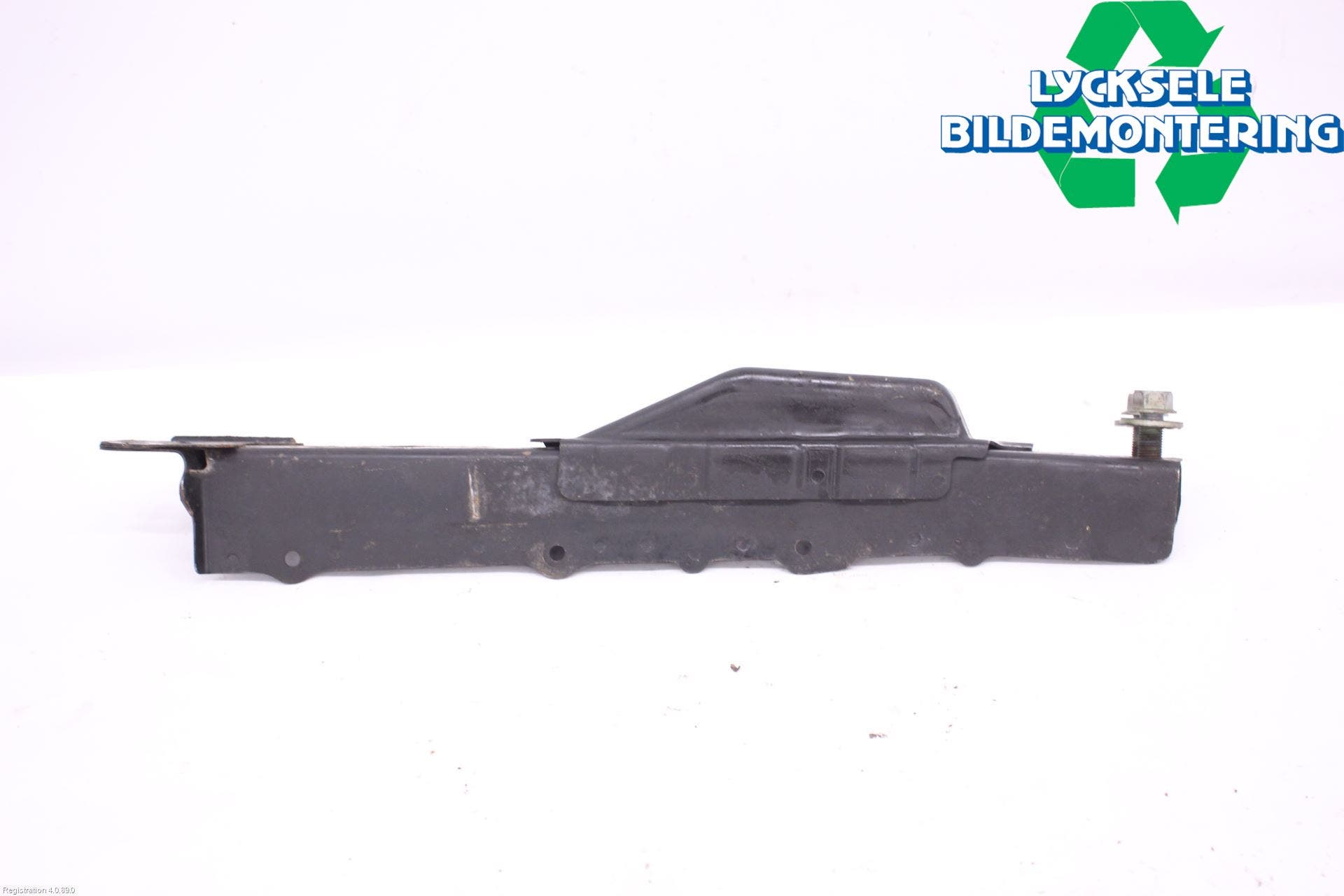 Toyota AVENSIS 16-18 Motorbalk