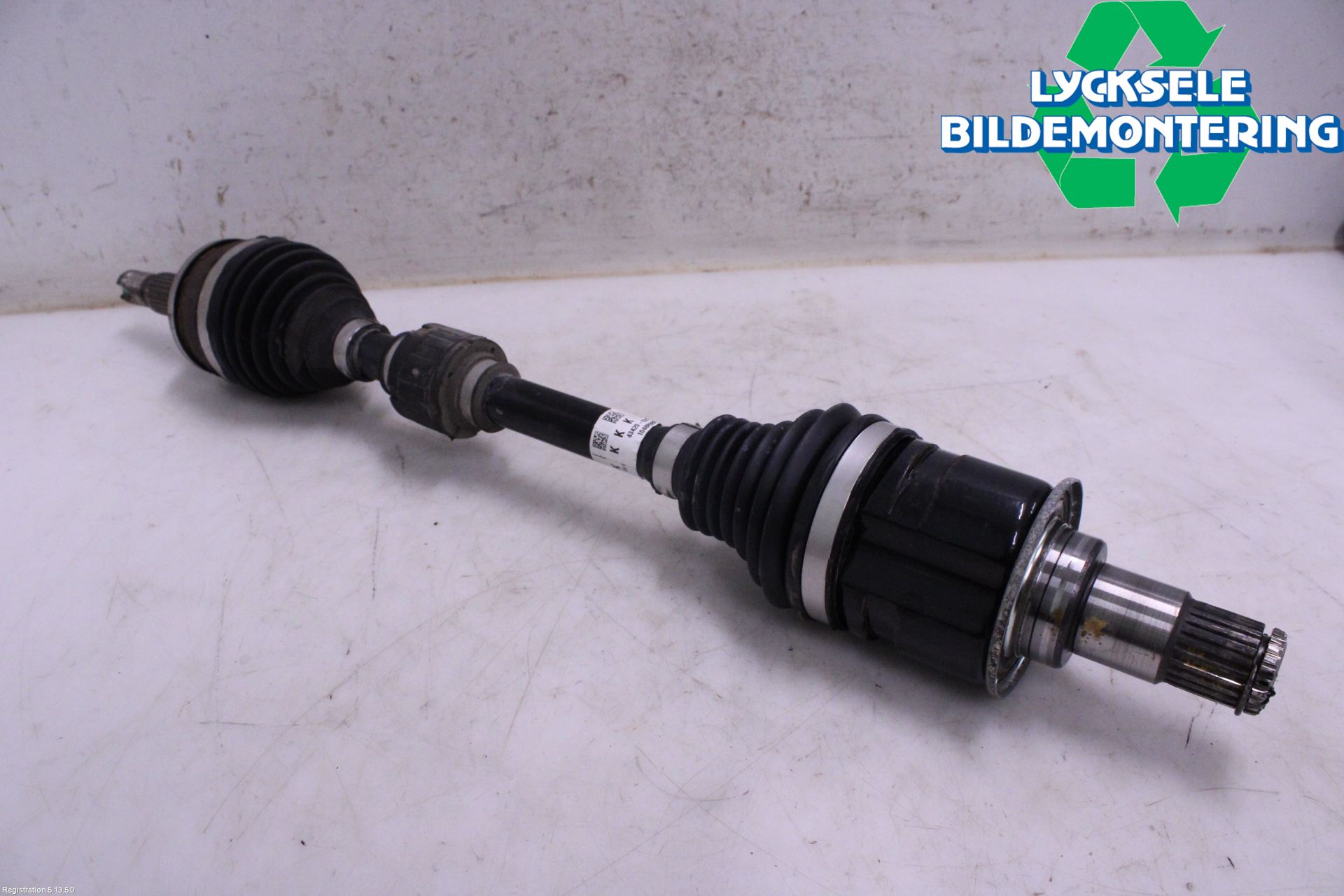 Toyota COROLLA 19- Drivaxel Fram Vänster