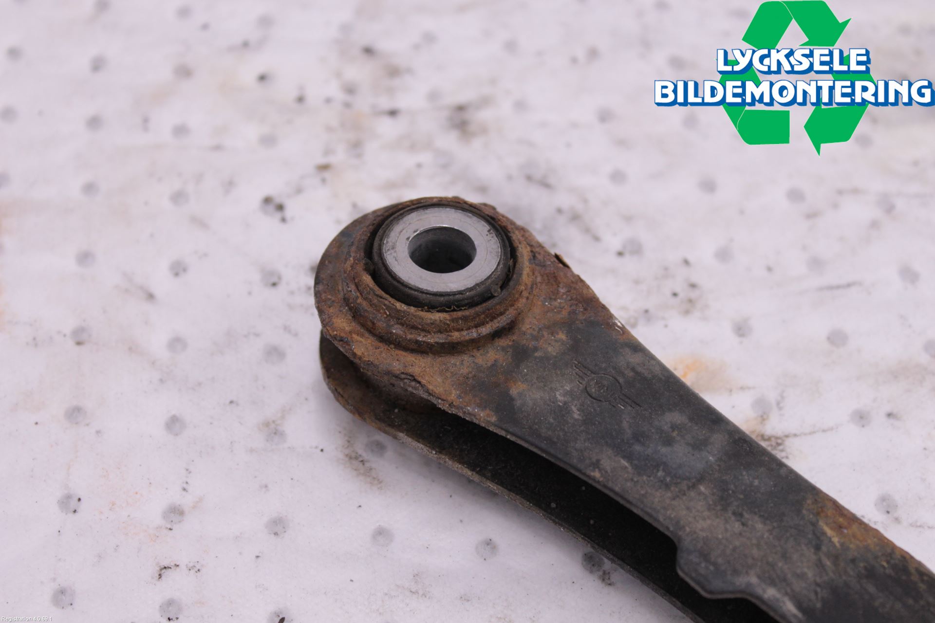 Mini COUPE R56 05-14 Bärarm Bak Höger