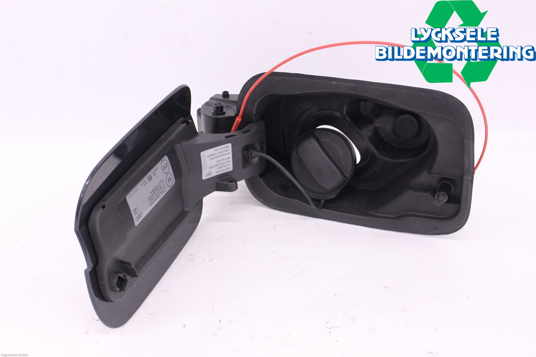 Audi A4 ALLROAD 17- Tanklucka