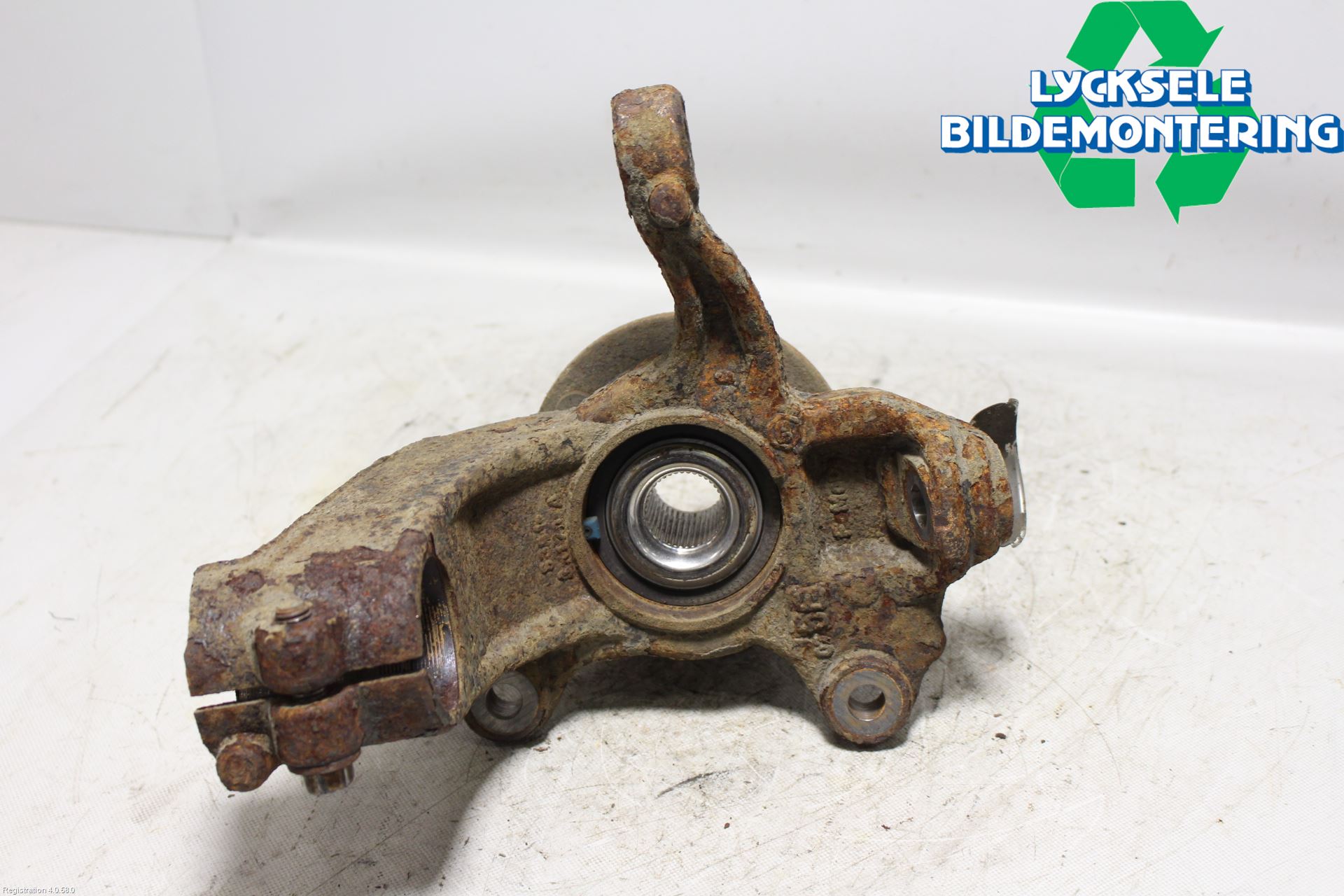 Ford MONDEO 07-15 Styrspindel Lagerhus Hö