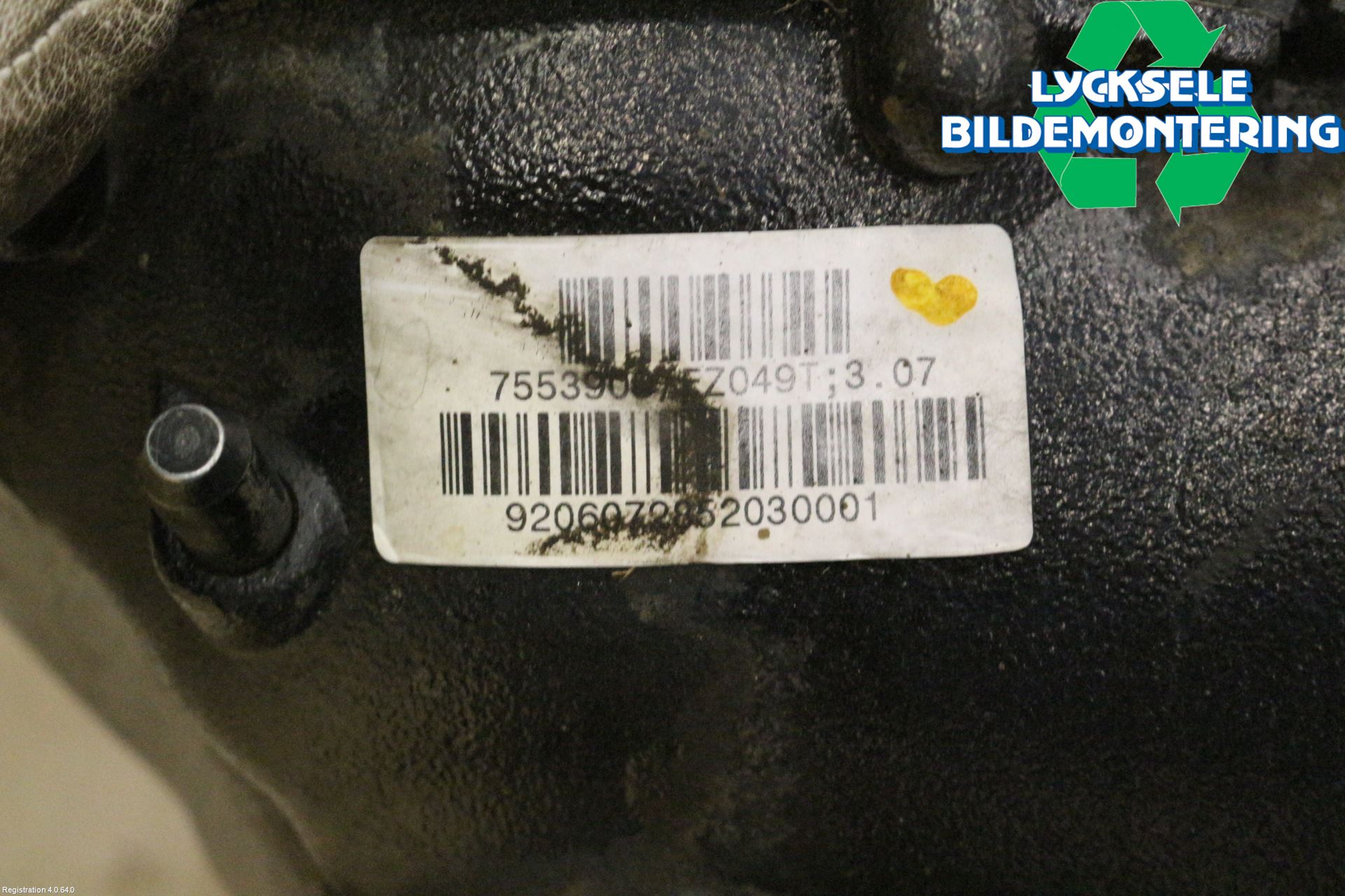 BMW X3 E83     03-10 Framvagn Diffrential