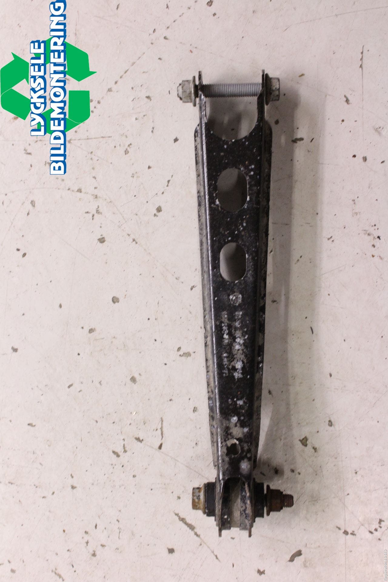 BMW X3 F25 10-17 Bärarm Bak Höger