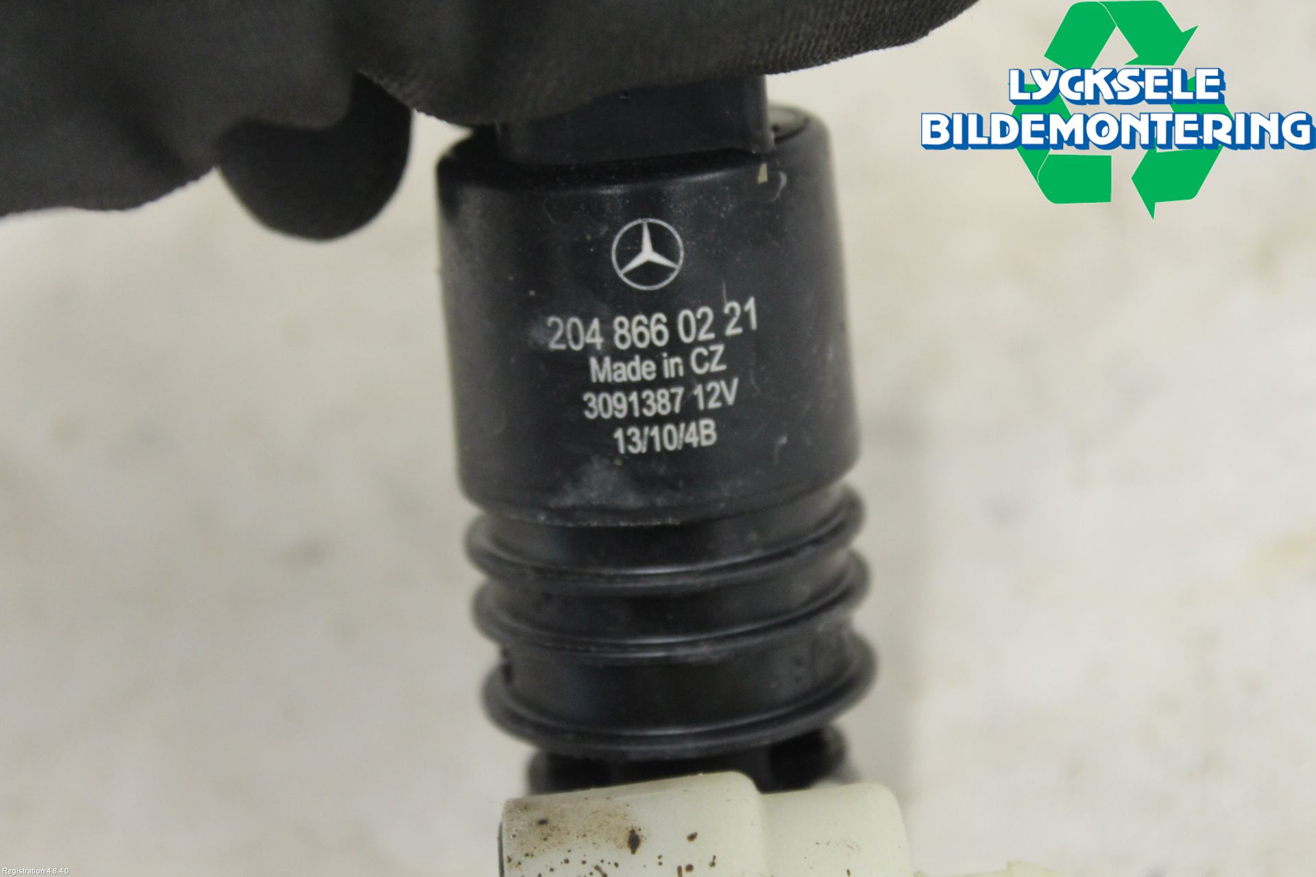 Mercedes-Benz MB E-KLASS (W212) 09-16 Spolarpump Vindruta