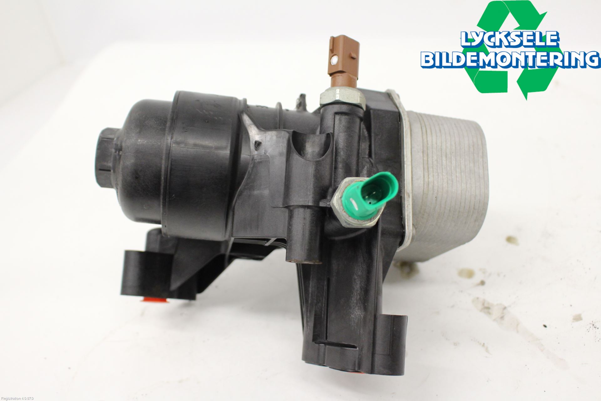 Volkswagen VW CADDY 16-20 Oljefilterhållare