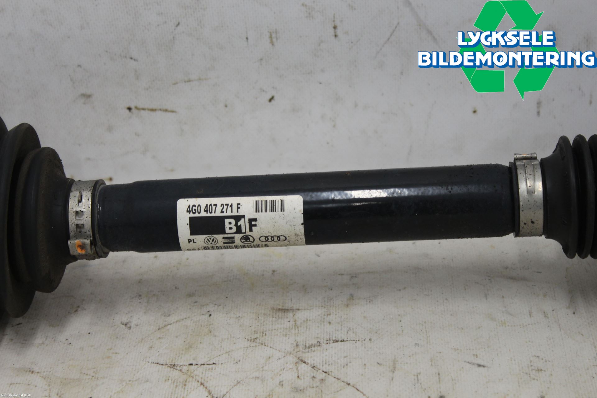 Audi A6 ALLROAD 12-18 Drivaxel Fram Vänster