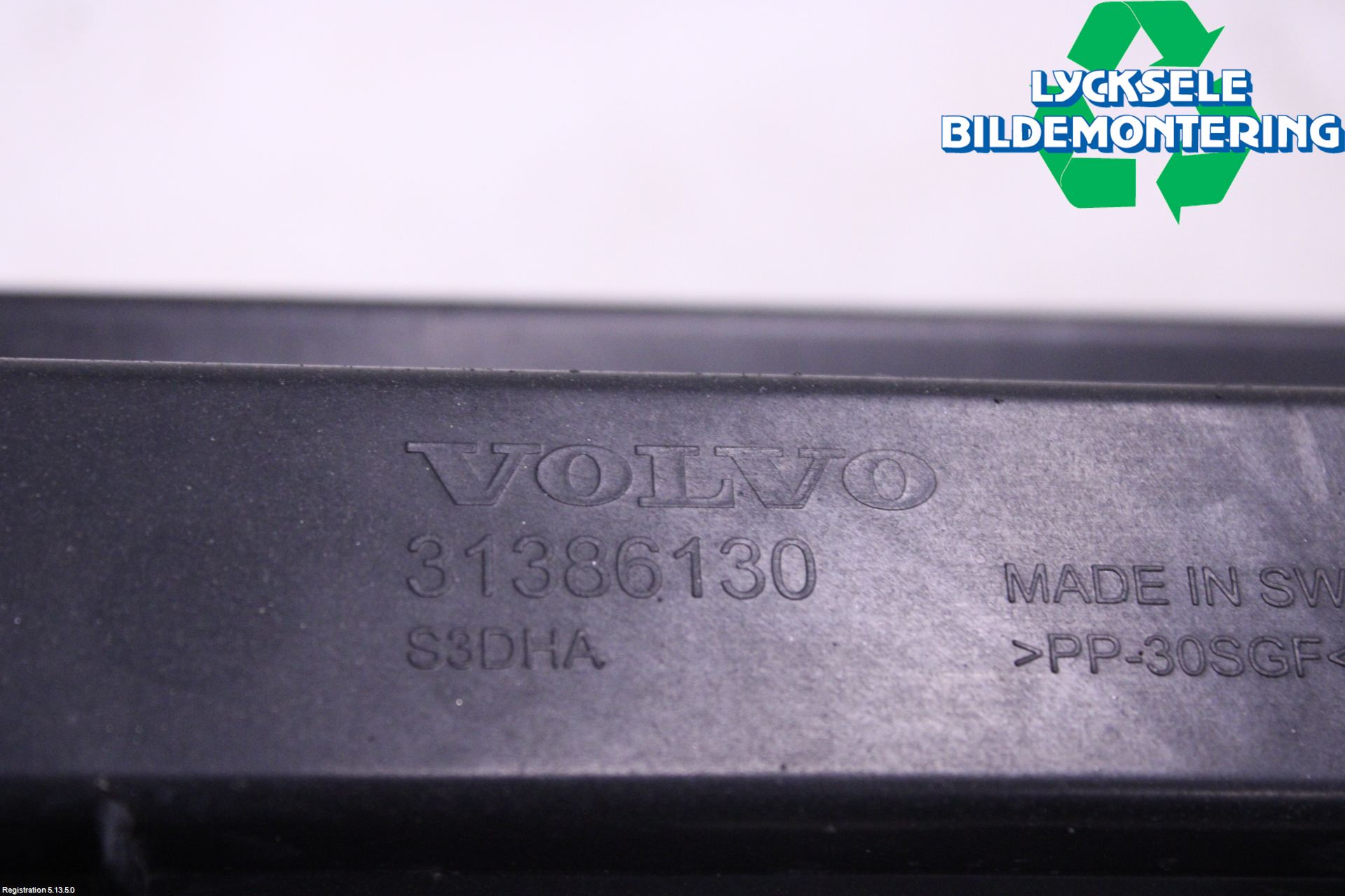 Volvo V90 17->> Sidokjol Hö