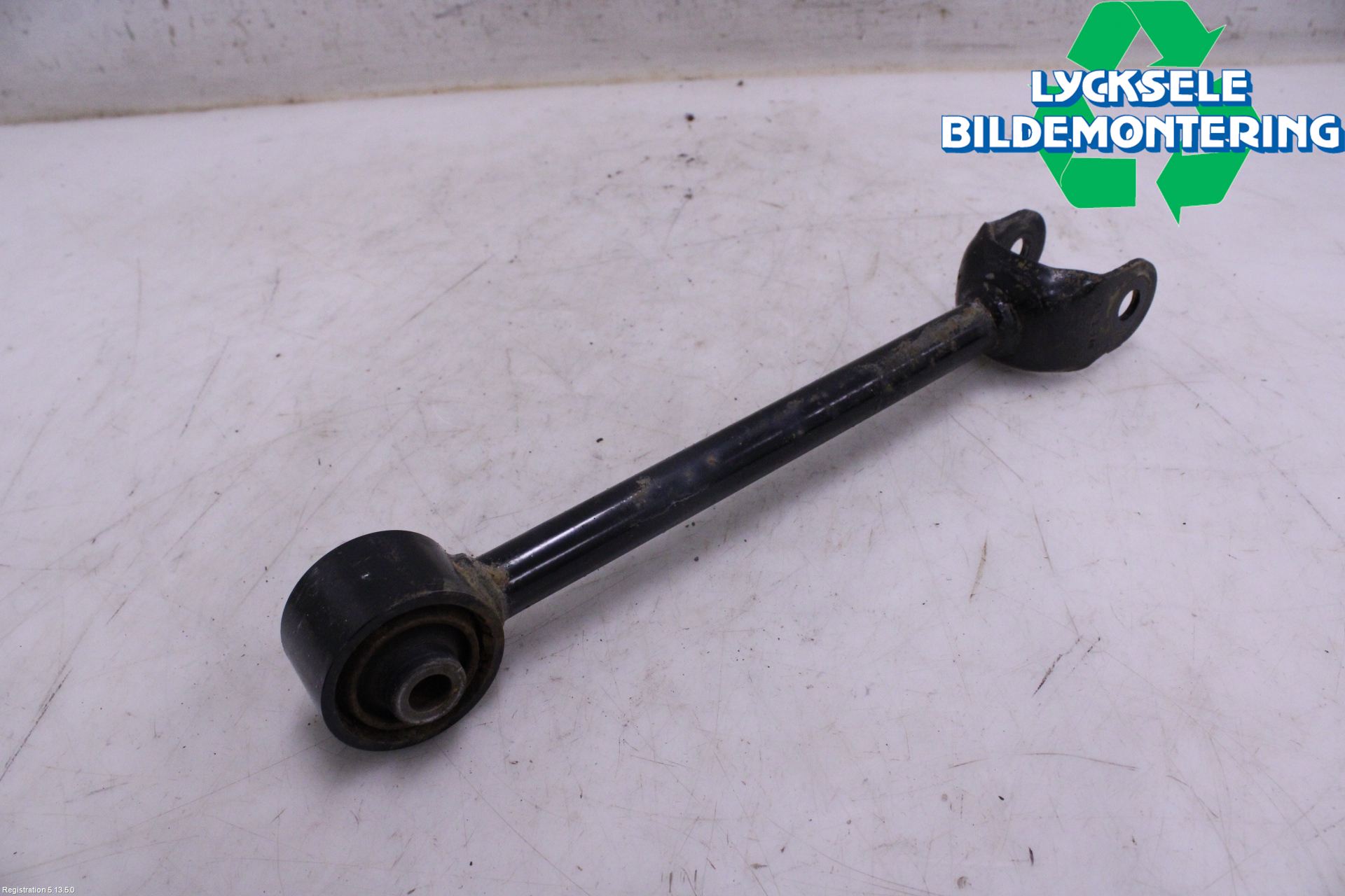 Toyota COROLLA 19- Bärarm Bak Höger