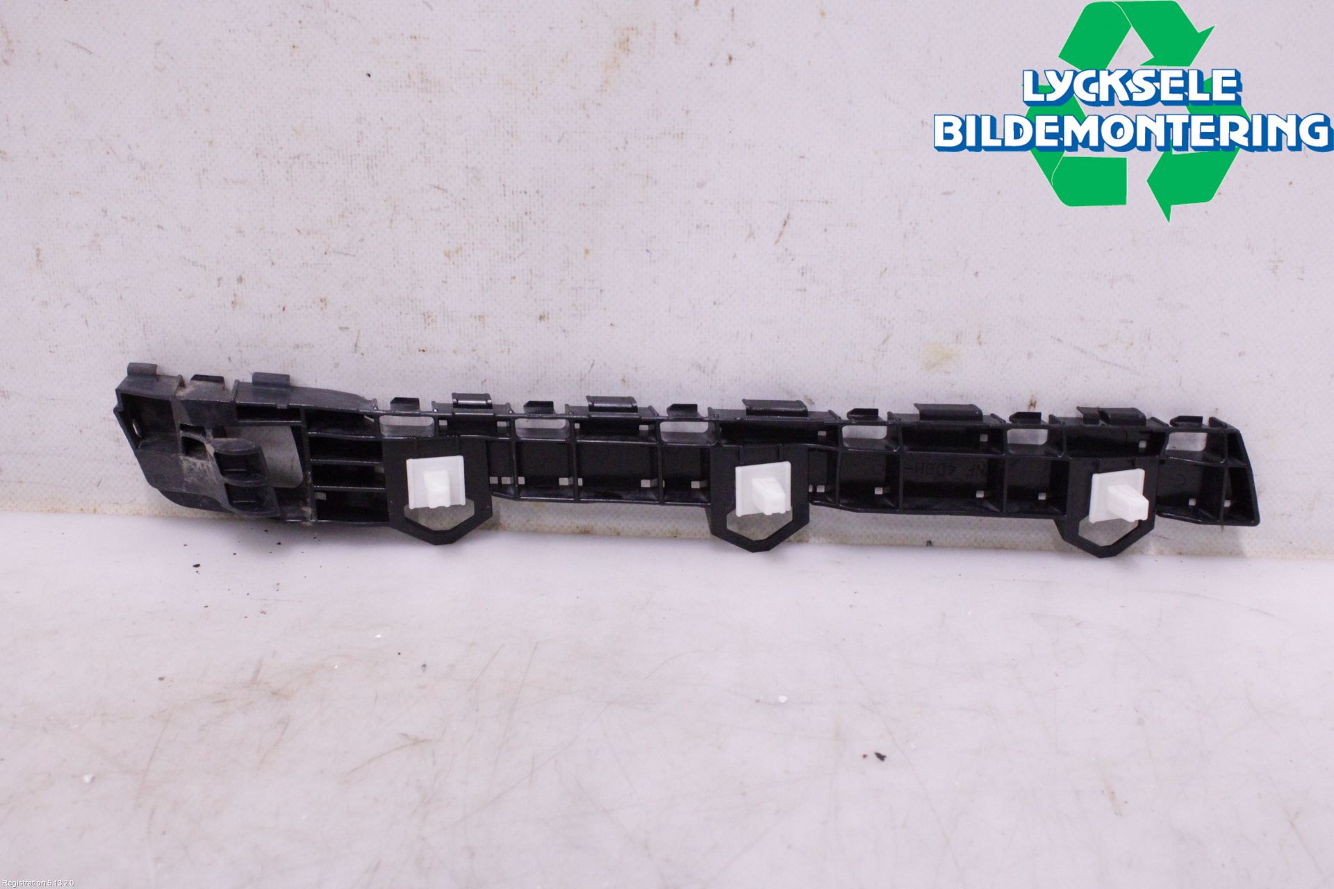 Subaru XV 12-17 Stötfångarfäste Bak Hö