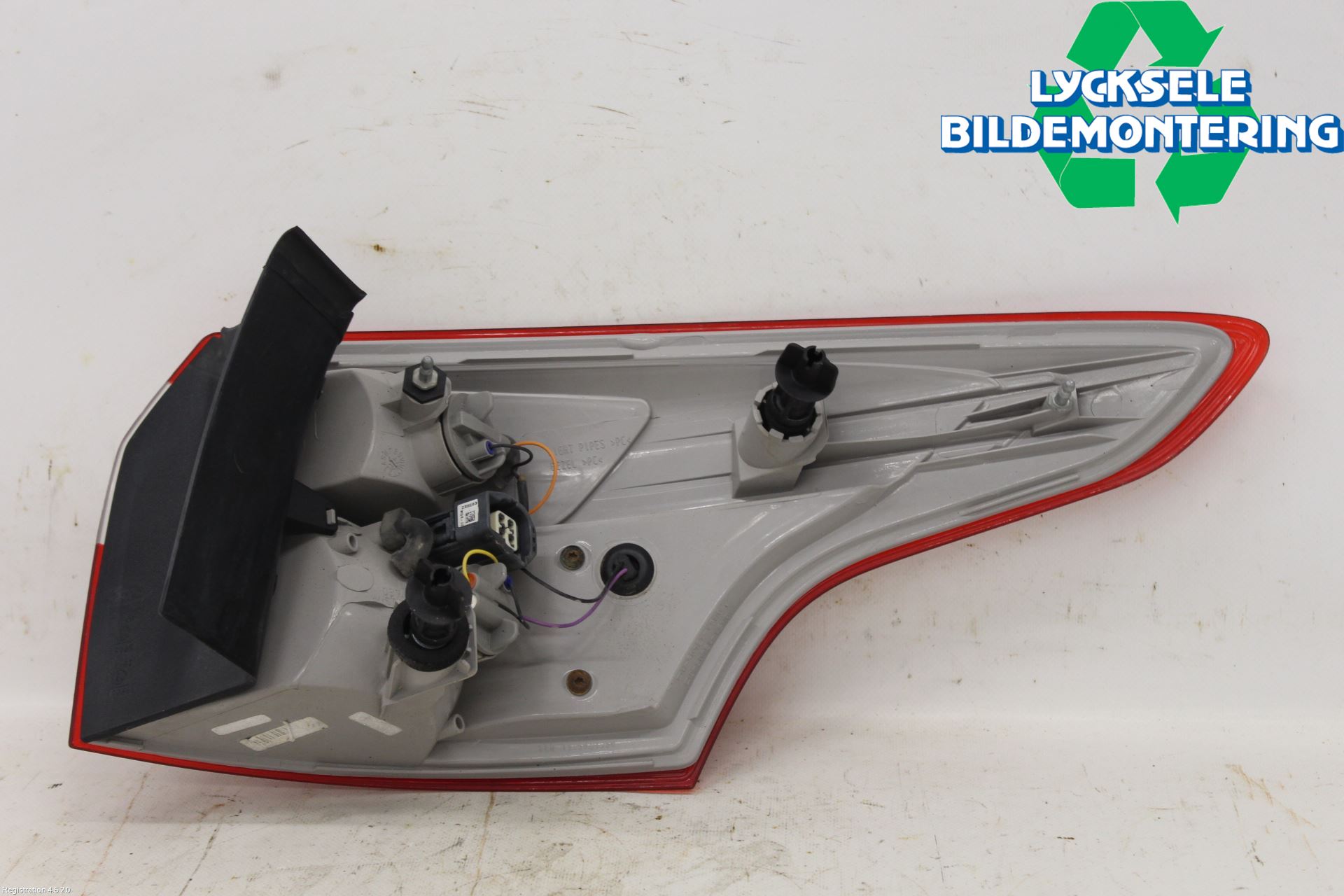 Ford FOCUS 11-14 Bakljus Vänster