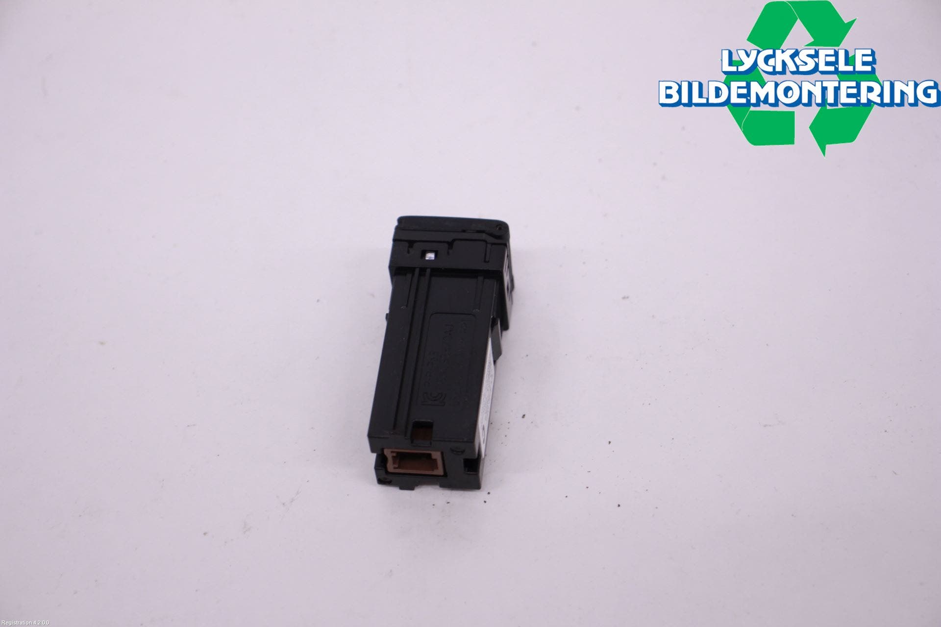 Toyota RAV4 19- Usb Connection