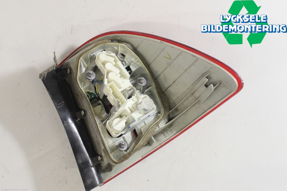 BMW 3 E90/91 SED/TOU 05-12 Bakljus Vänster