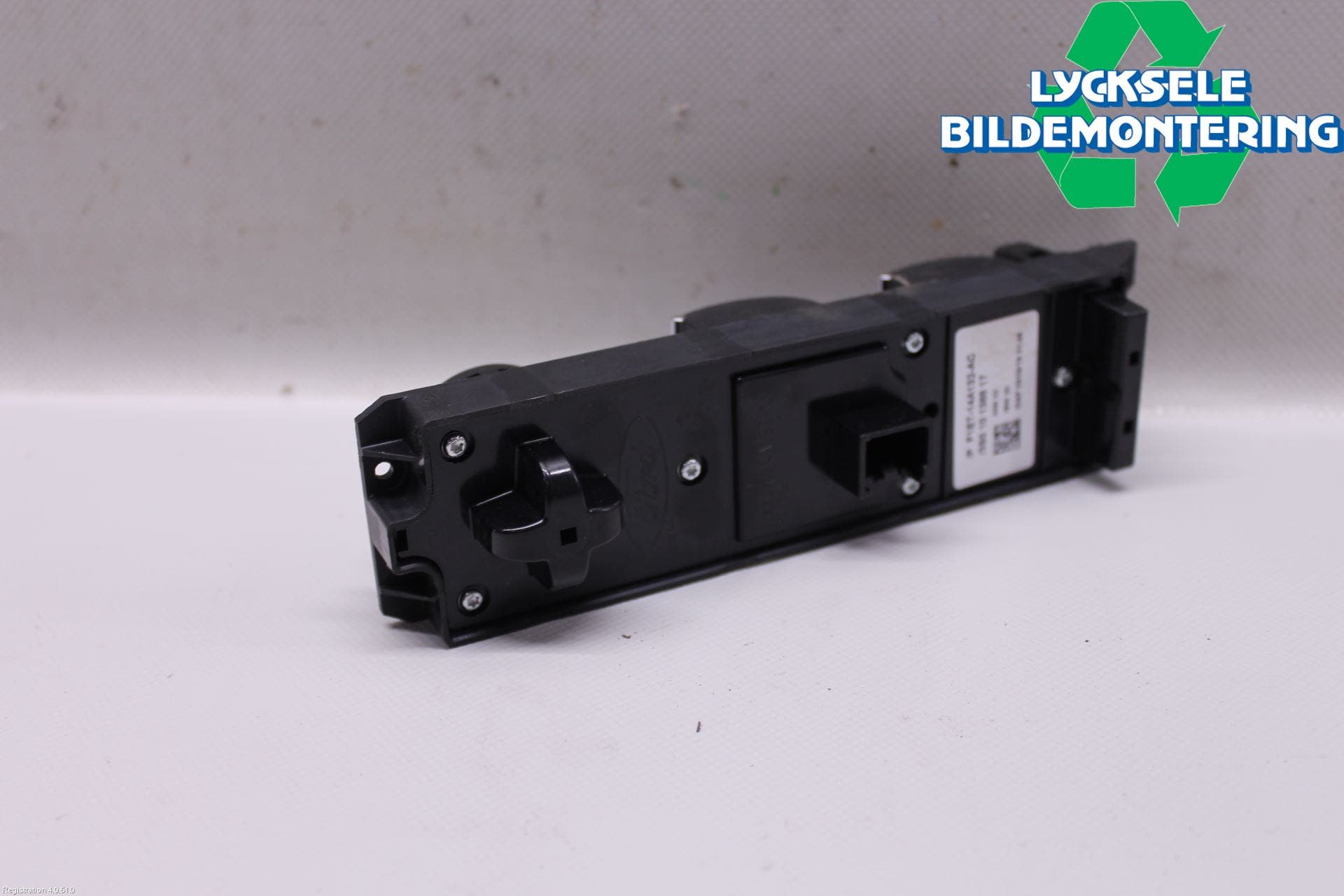 Ford KUGA 13-16 Strömställare Elhiss