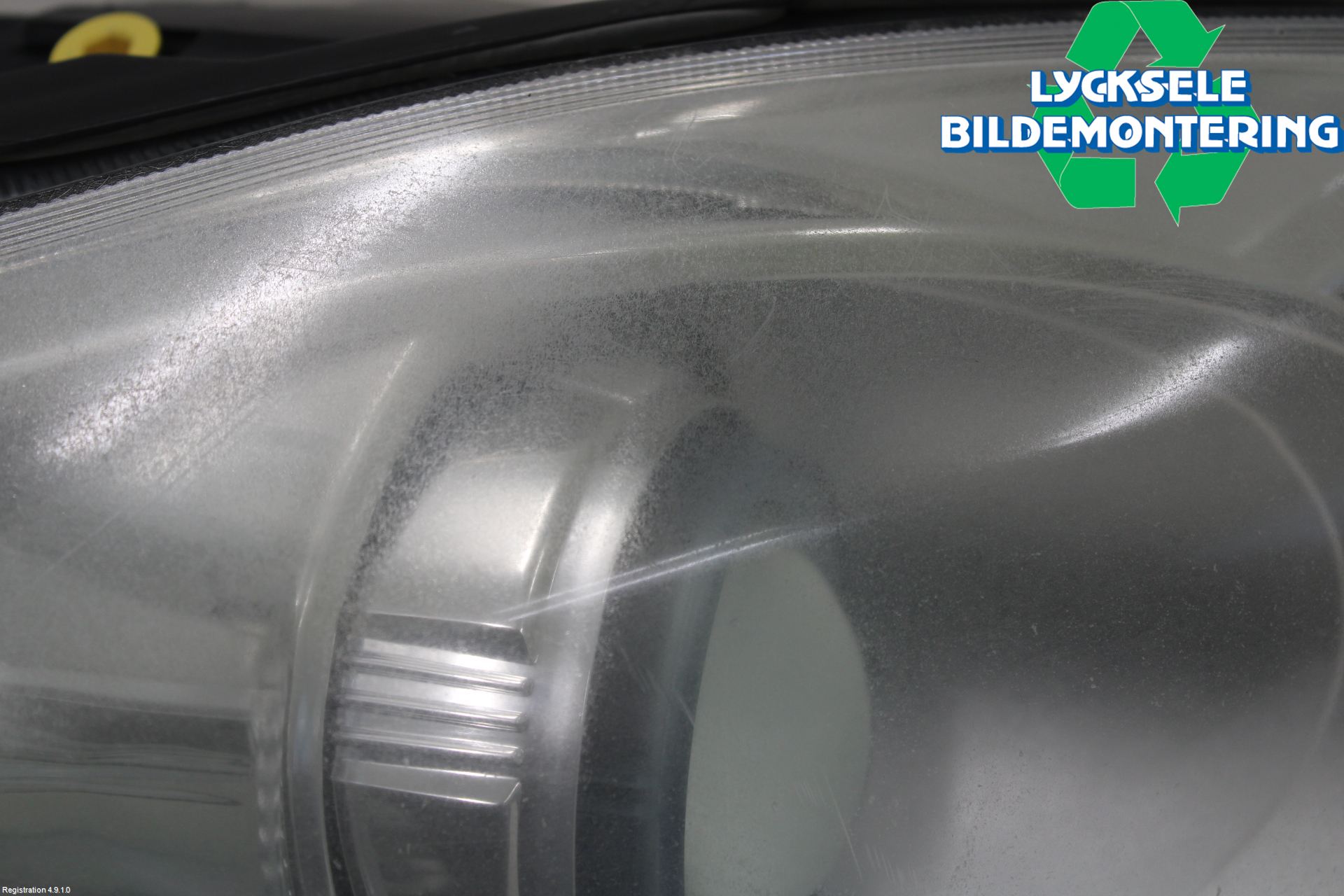 Ford C-MAX II  11-14 Strålkastare Höger