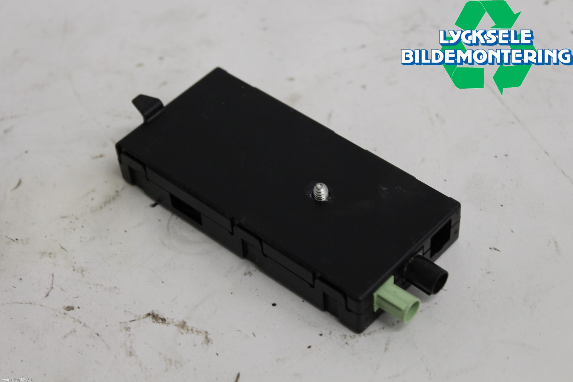 BMW 3 G20/G21/G80/G81 19- Antennförstärkare
