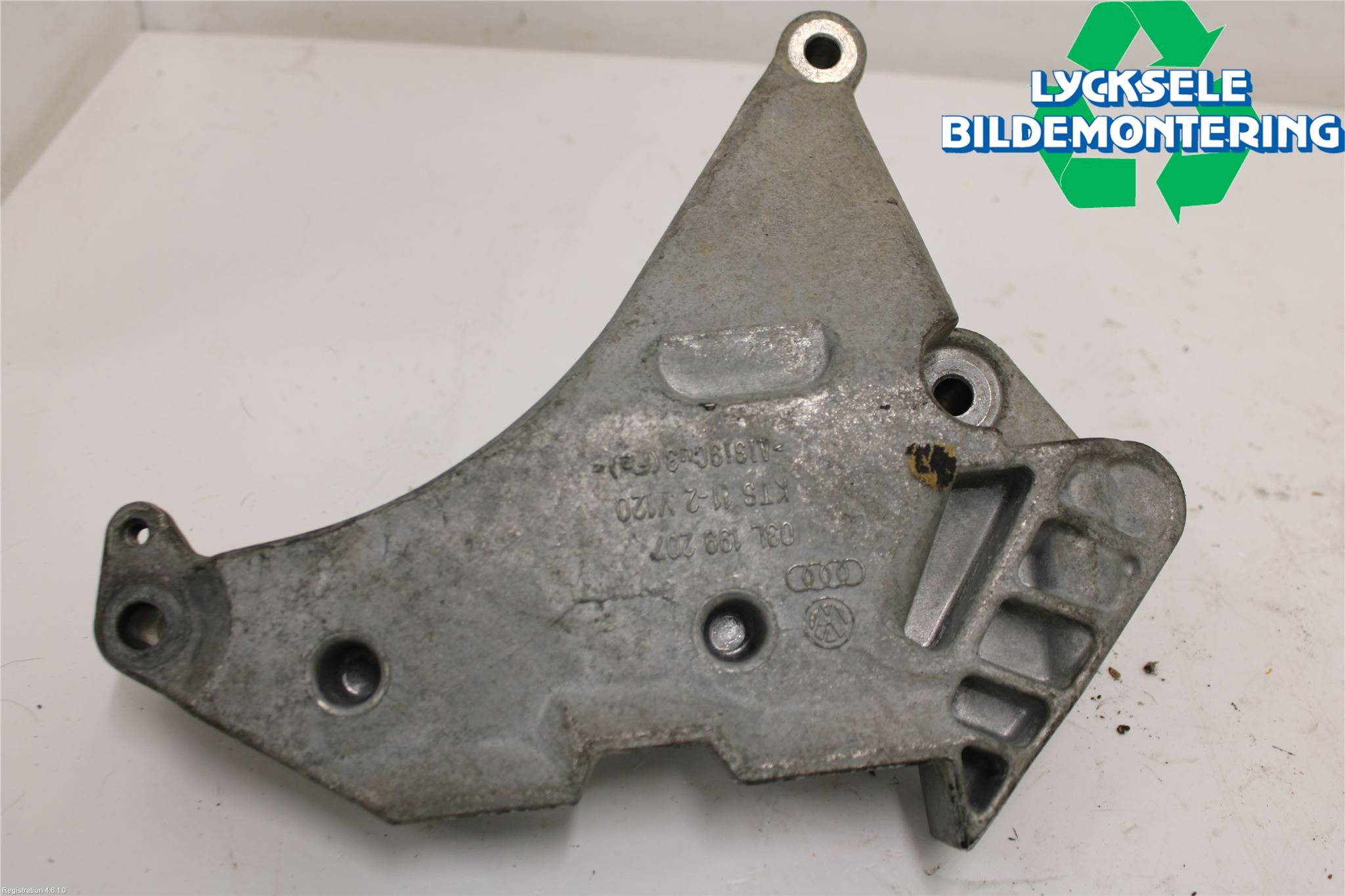 Skoda YETI Motorfäste