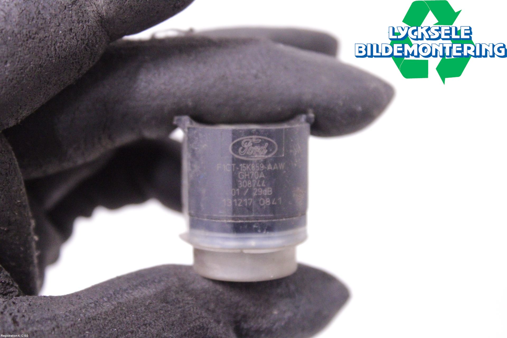 Ford RANGER EU 12-23 Parkeringshjälp Frontsensor