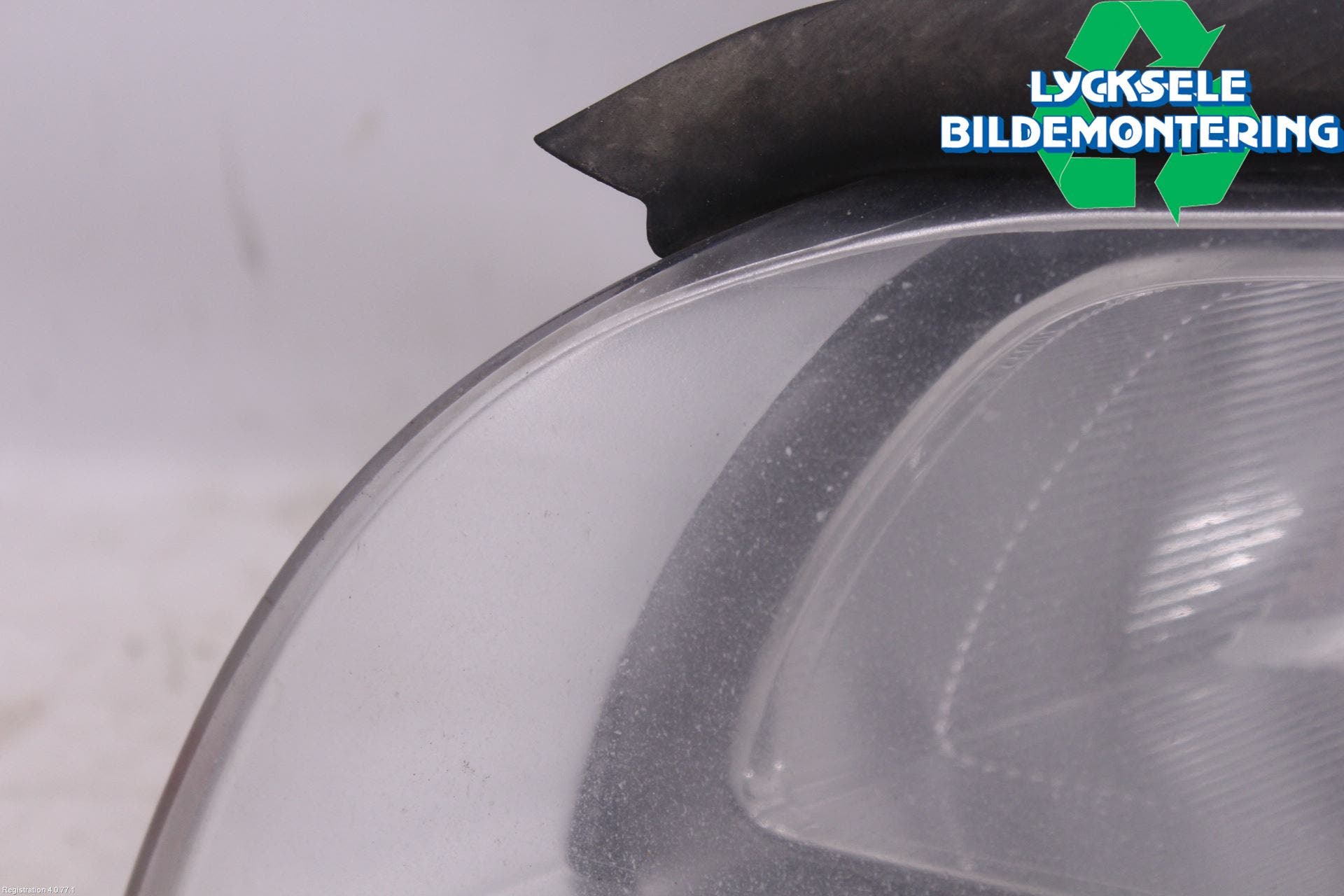 Volvo V70 08-13 Strålkastare Vänster